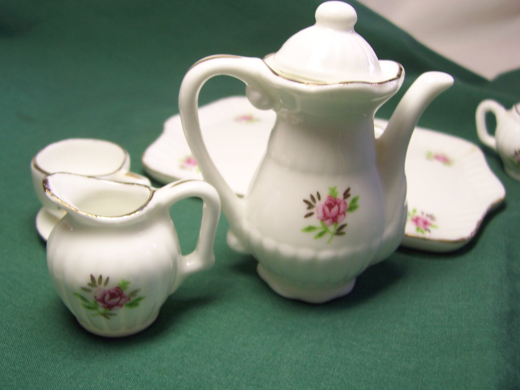 Miniature Tea Set Dolls Porcelain Roses