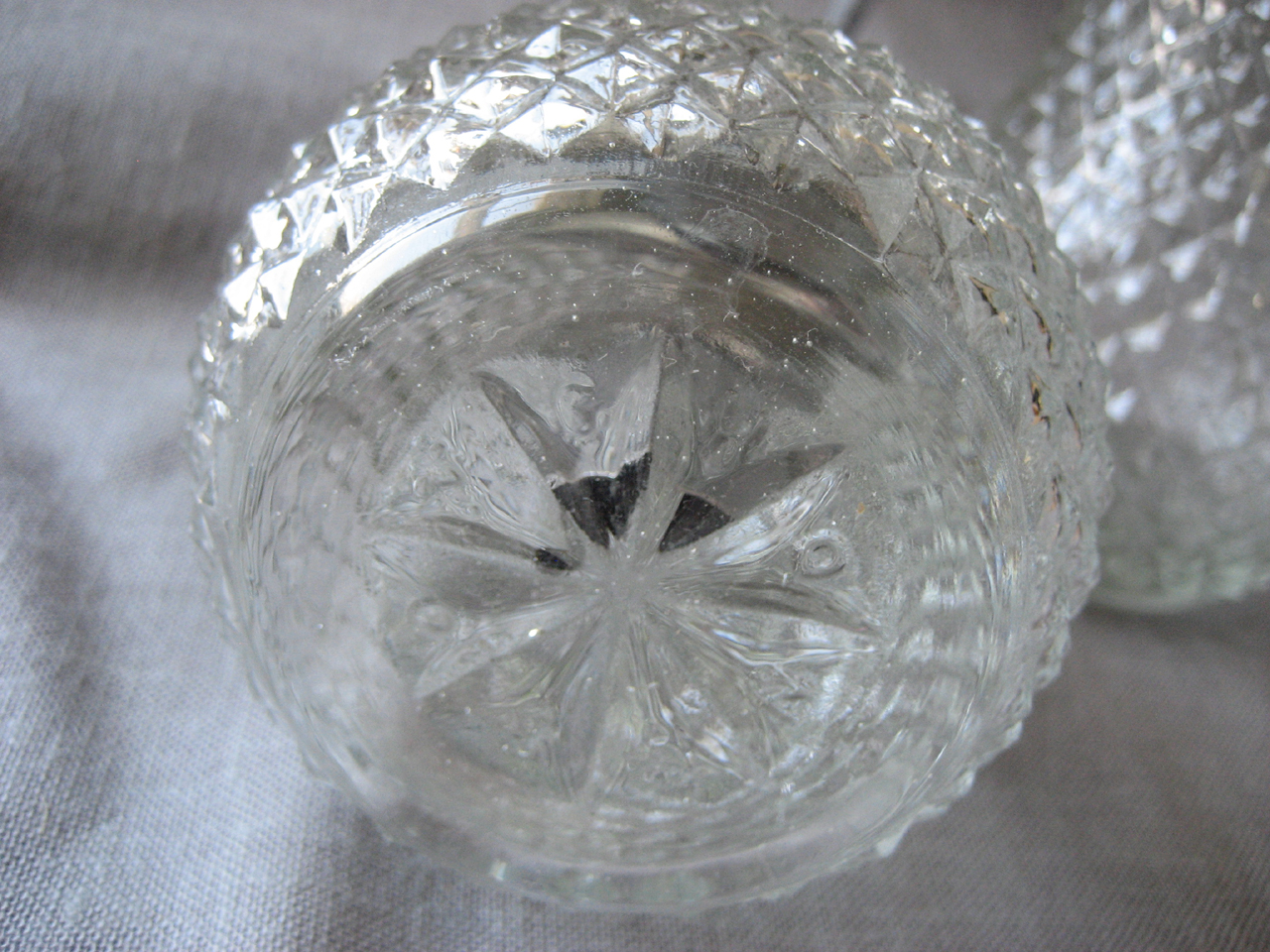 Diamond Point Design Cream and Sugar