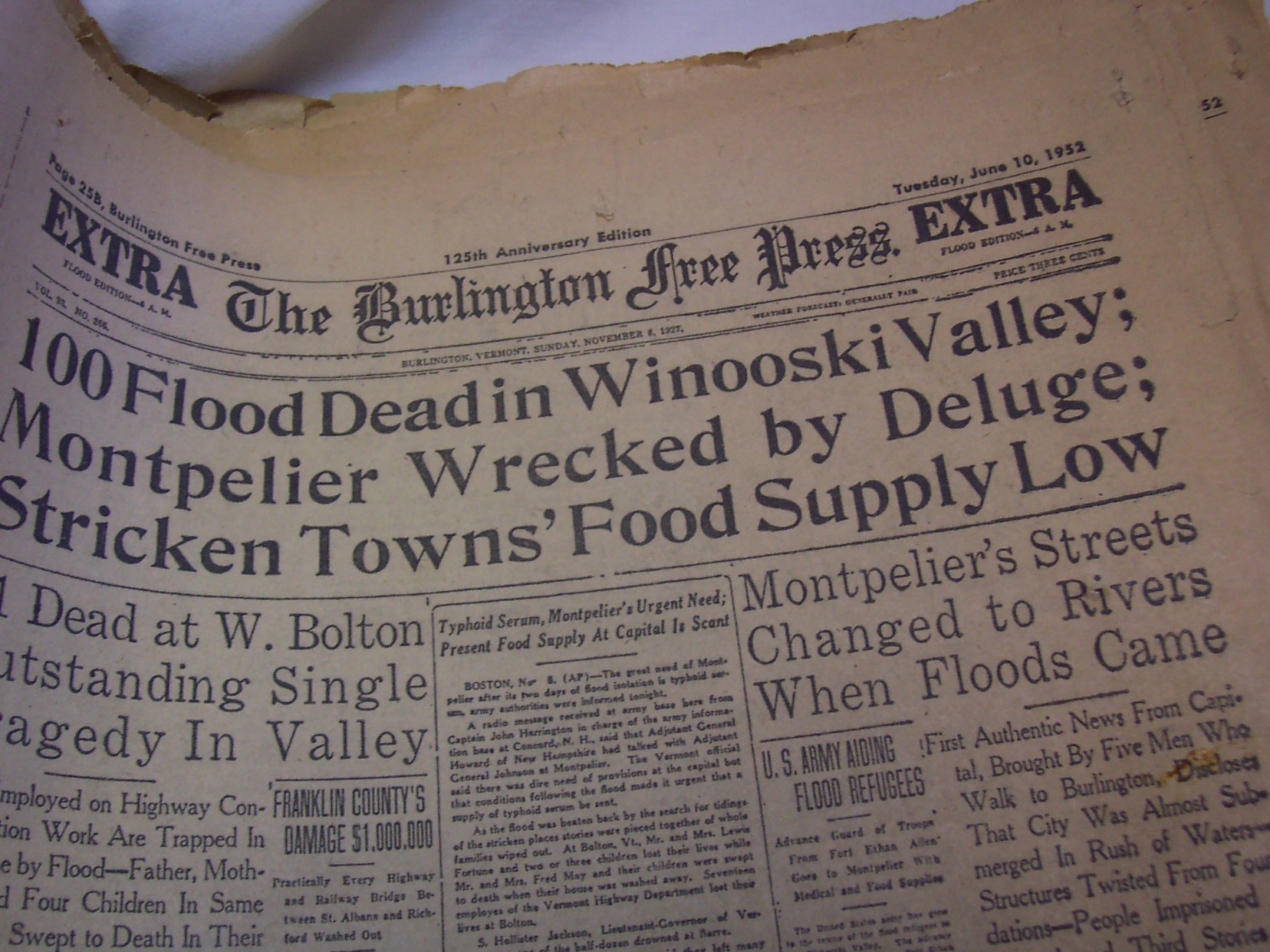 Newspaper 1952,Burlington Free Press 125th An