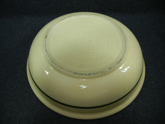 Watt Pottery Apple Spaghetti bowl #39