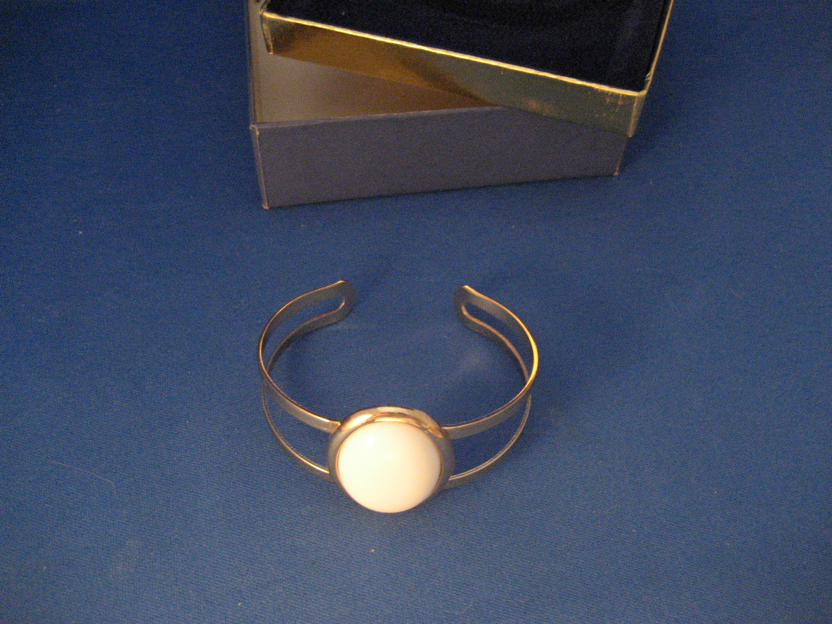 Accent-In-White Bracelet