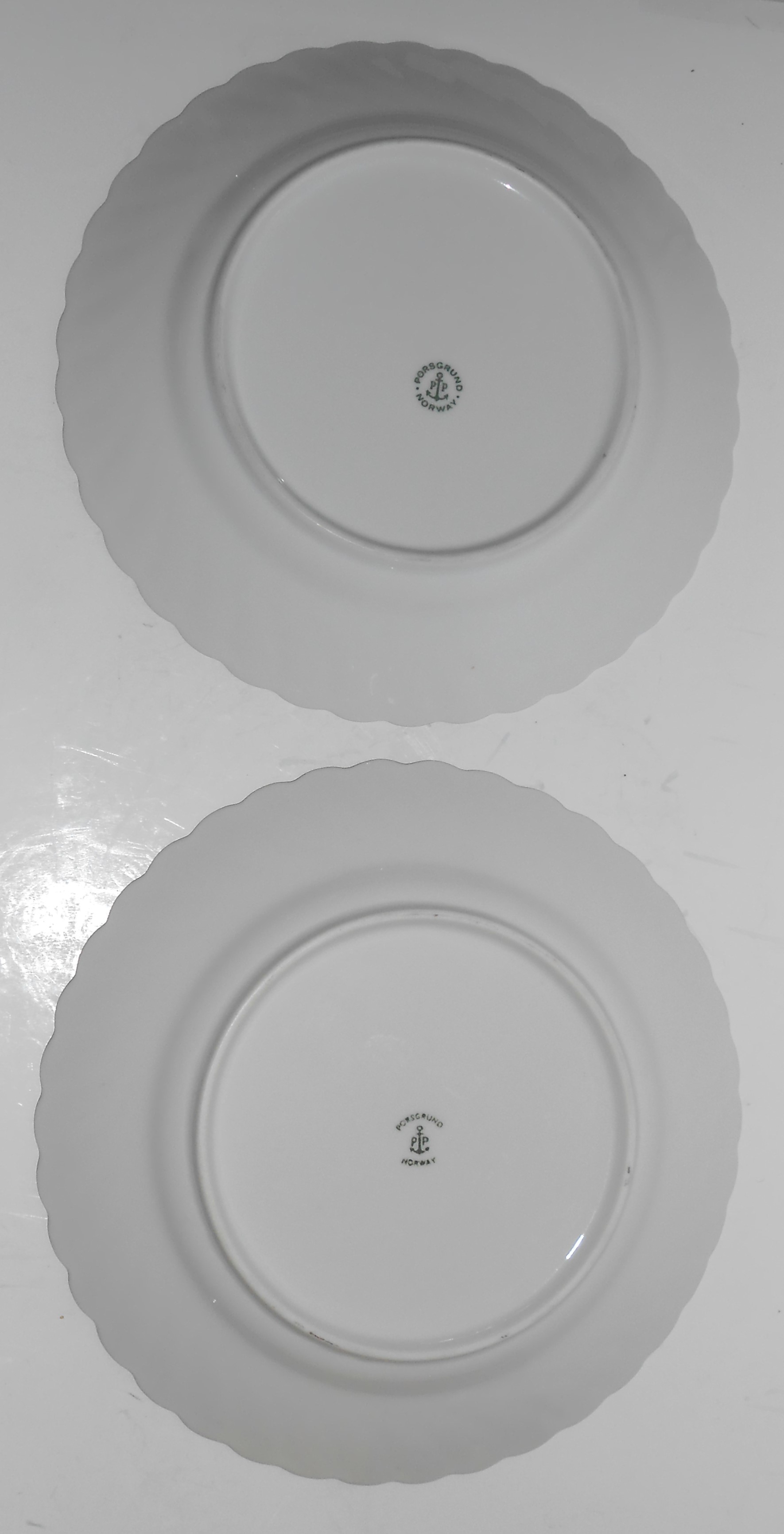 Porsgrund China Porcelain Seljord w/Gold Scalloped Sal