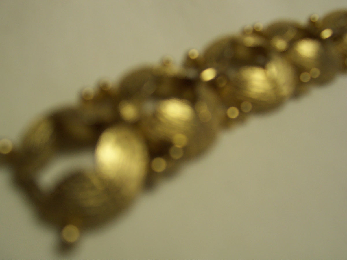 Monet Signed Gold Tone Link Bracelet