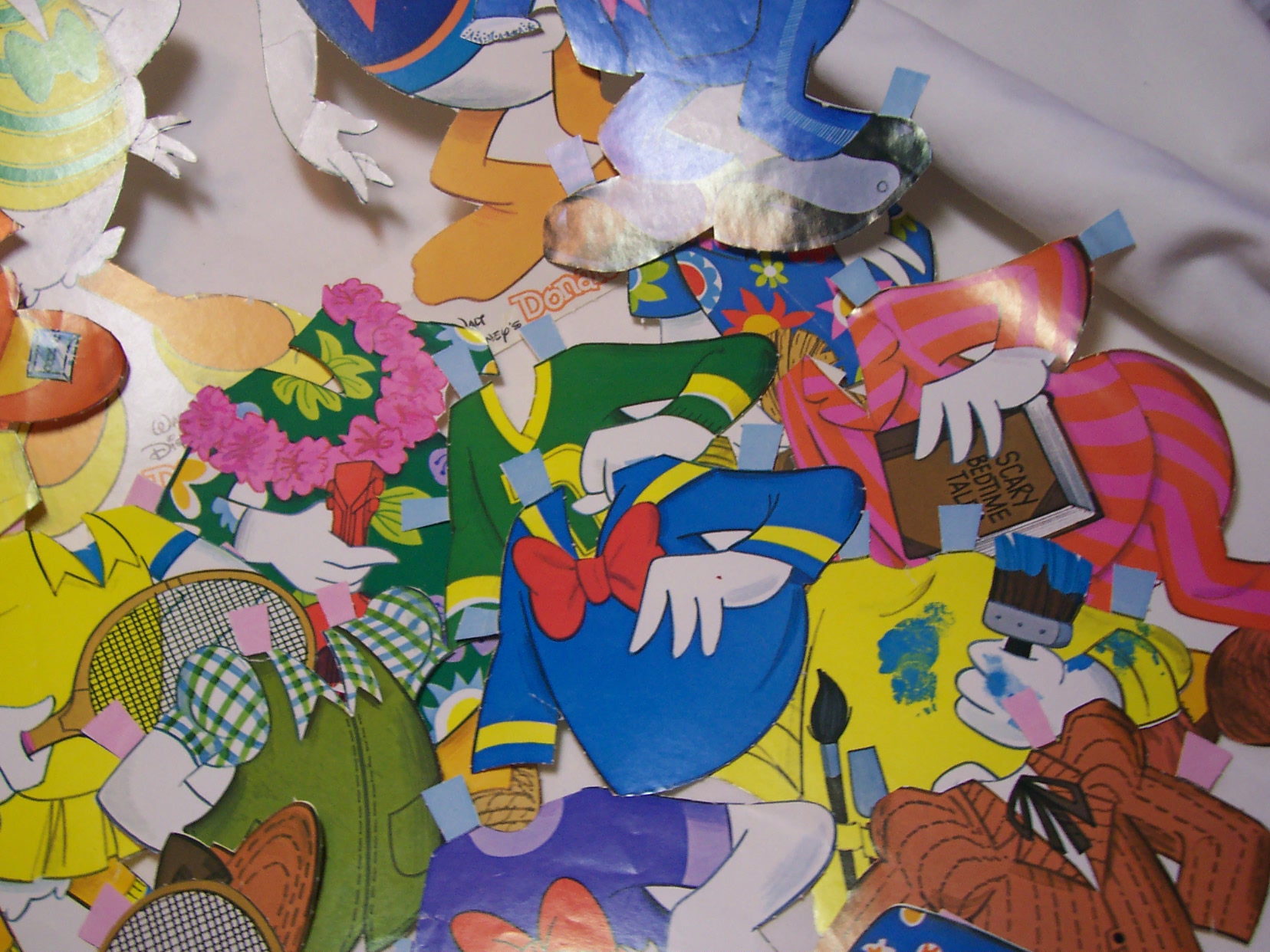 Disney Paper Dolls Donald and Daisy