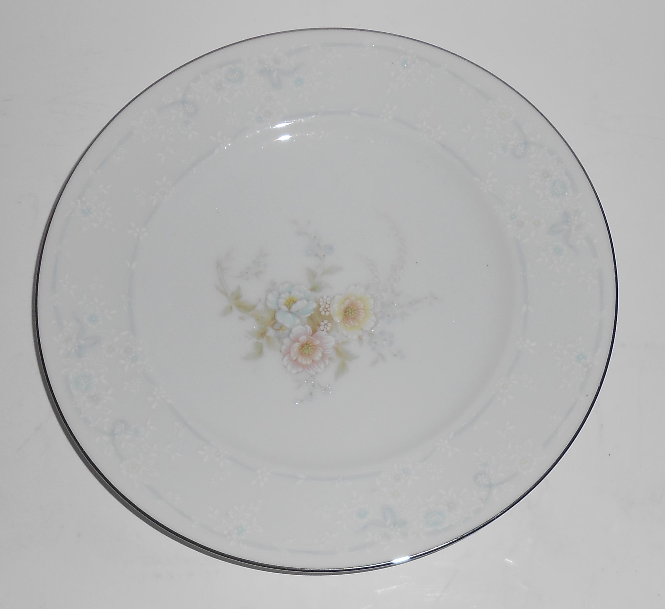 Noritake China Porcelain Platinum 2963 Anticipation Sal