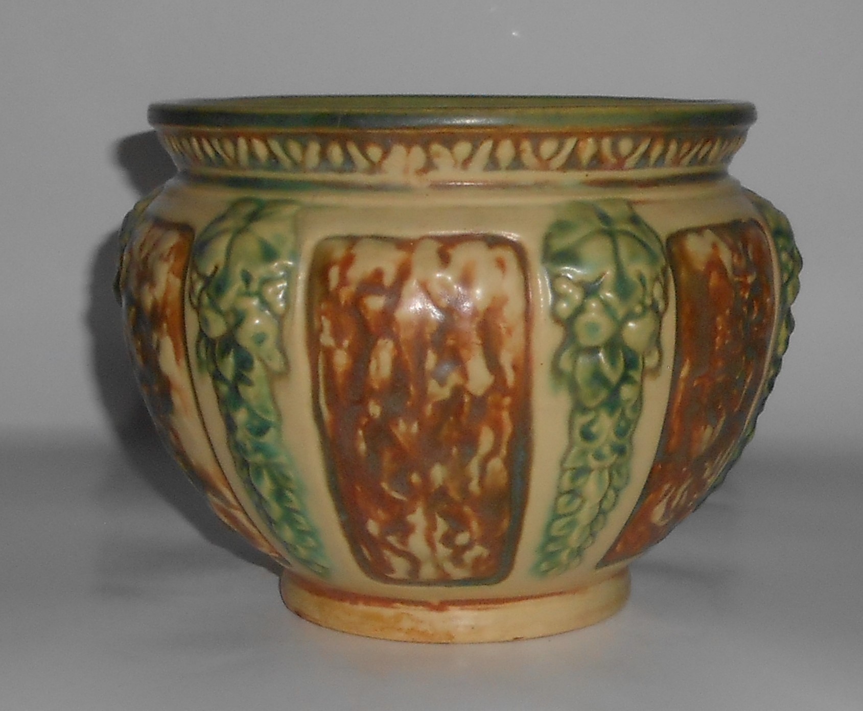 Roseville Pottery Florentine Jardiniere Vase