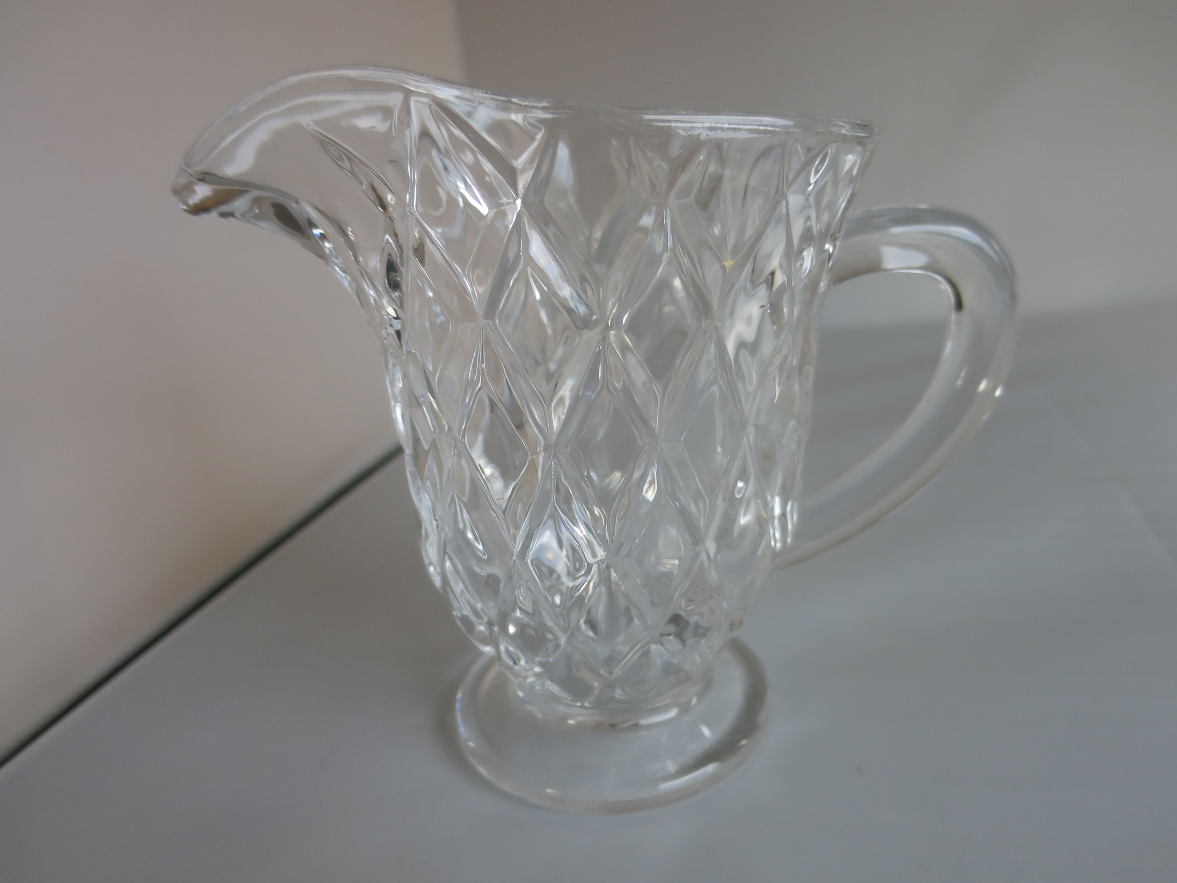 Crystal Creamer maker unknown