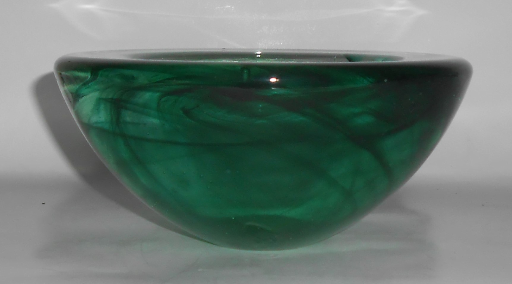 Kosta Boda Art Glass Green Swirl LARGE Atoll