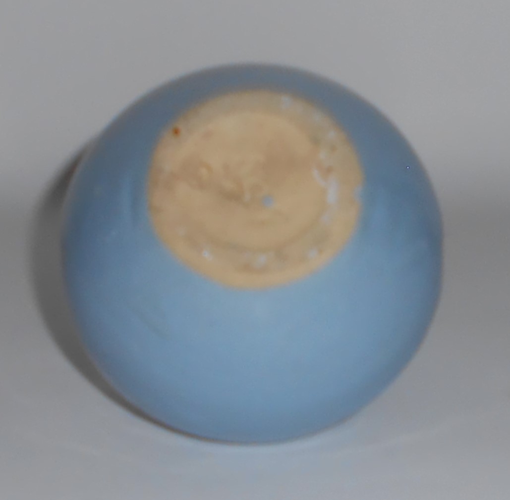 VINTAGE Zanesville Stoneware Art Pottery Gloss Lt Blue