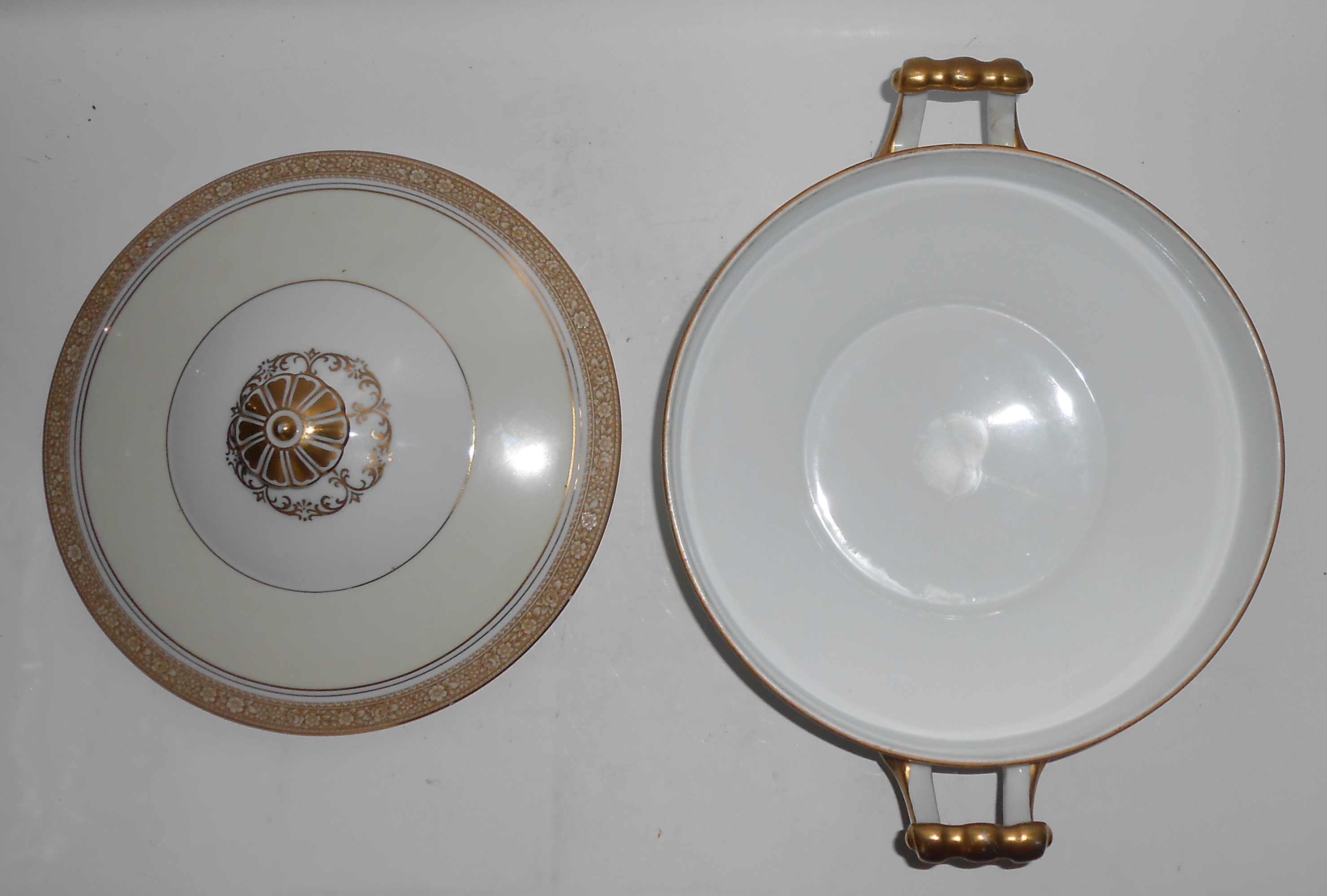Noritake China Porcelain 673 Nerrisa Covered Vegetable