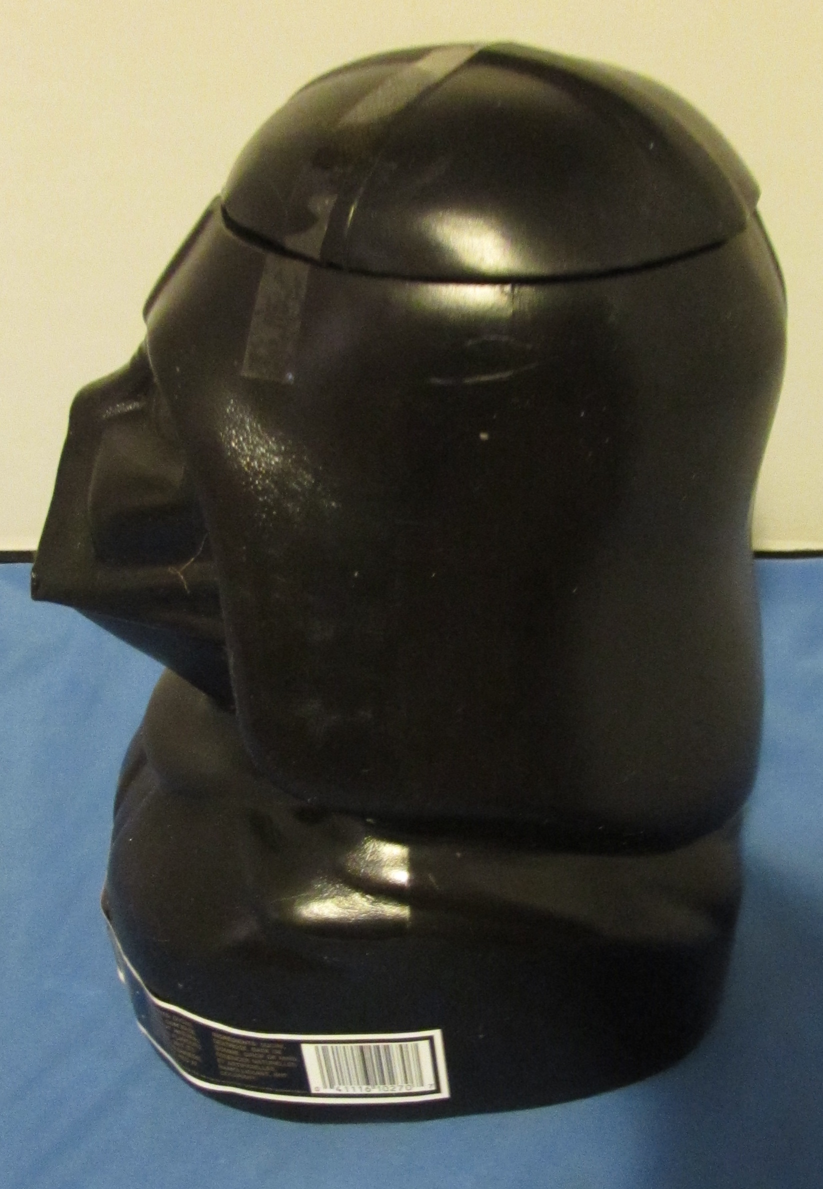Darth Vader Bazooka Bubble Gum Plastic Container