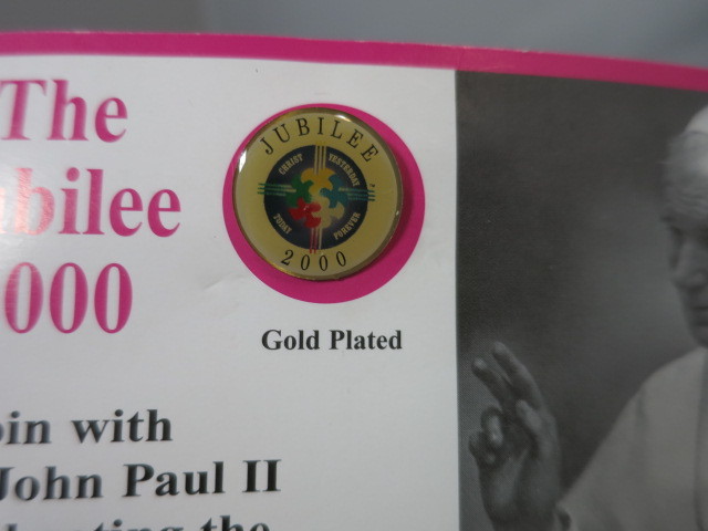 The Jubilee 2000 Pope John Paul II Pin Button Gold Plated