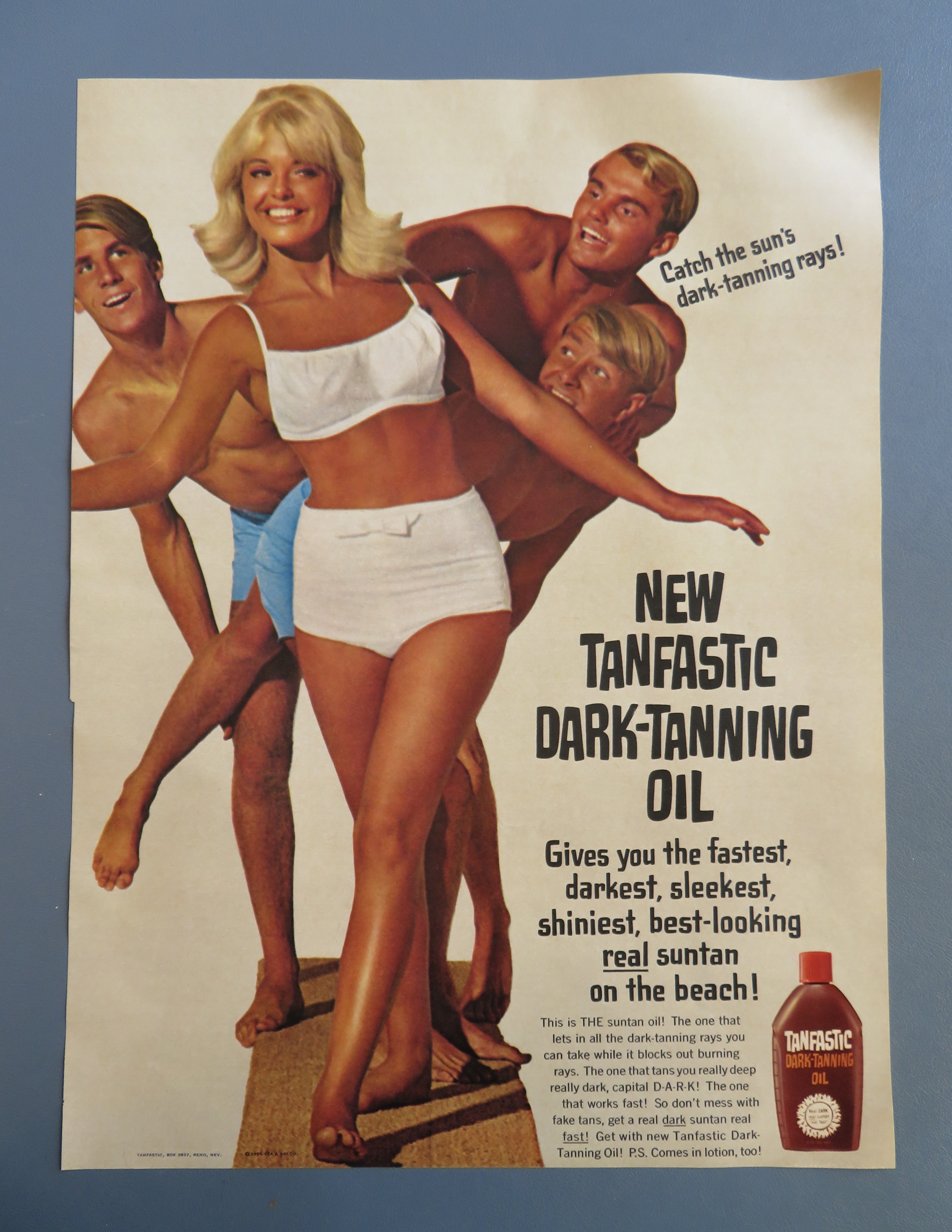 1966 Tanfastic Dark Tanning Oil with Girl & 3 Boys