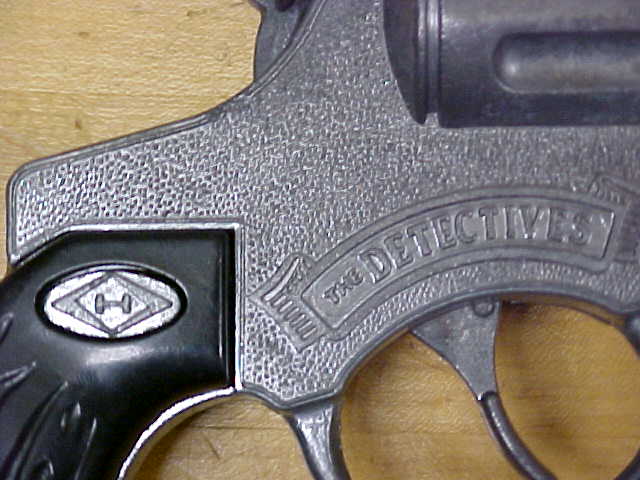 Hubbley The Detectives Cap Pistol Revolver Gun