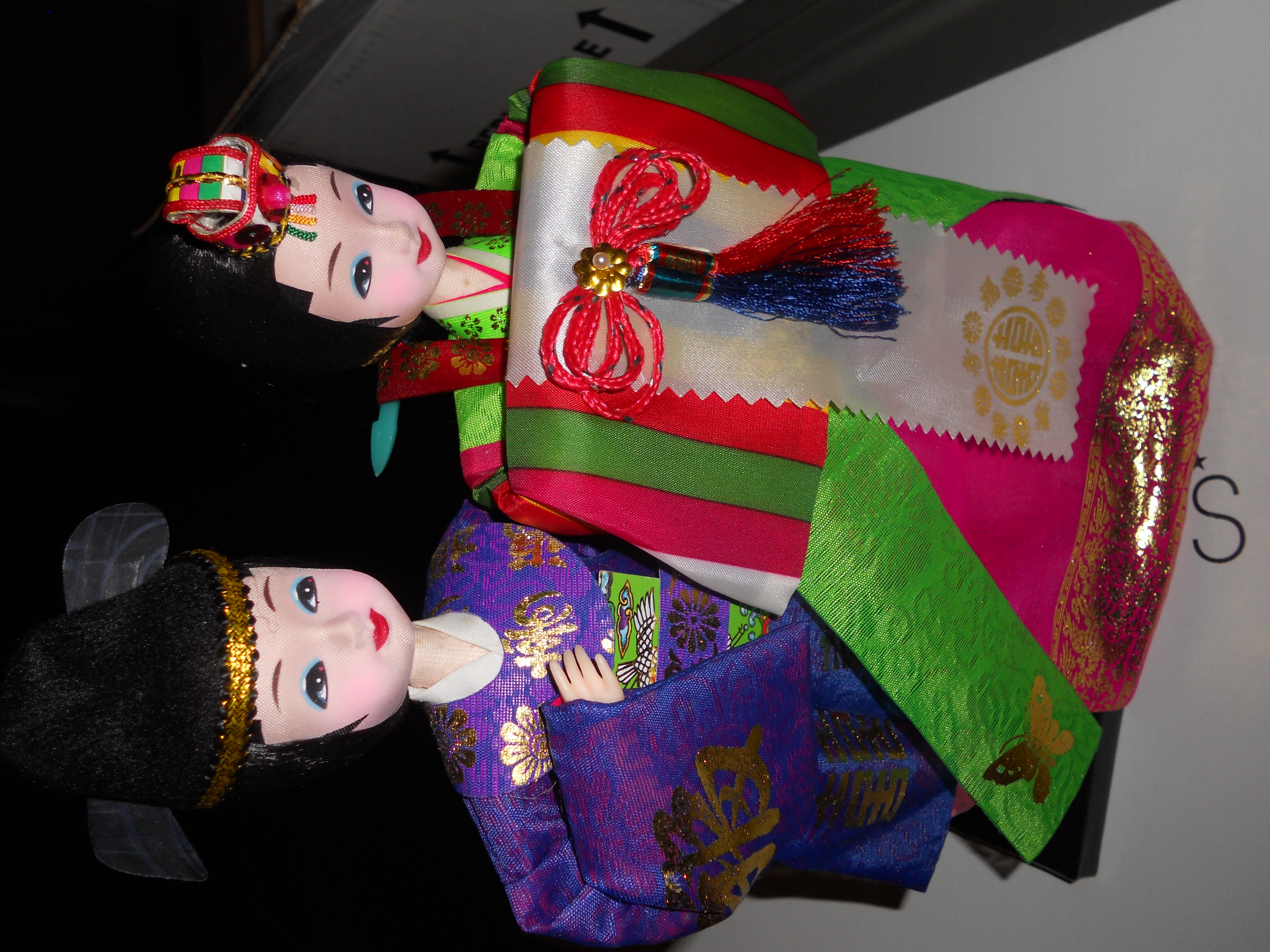 Oriental Doll Pair on Stand 10 inch