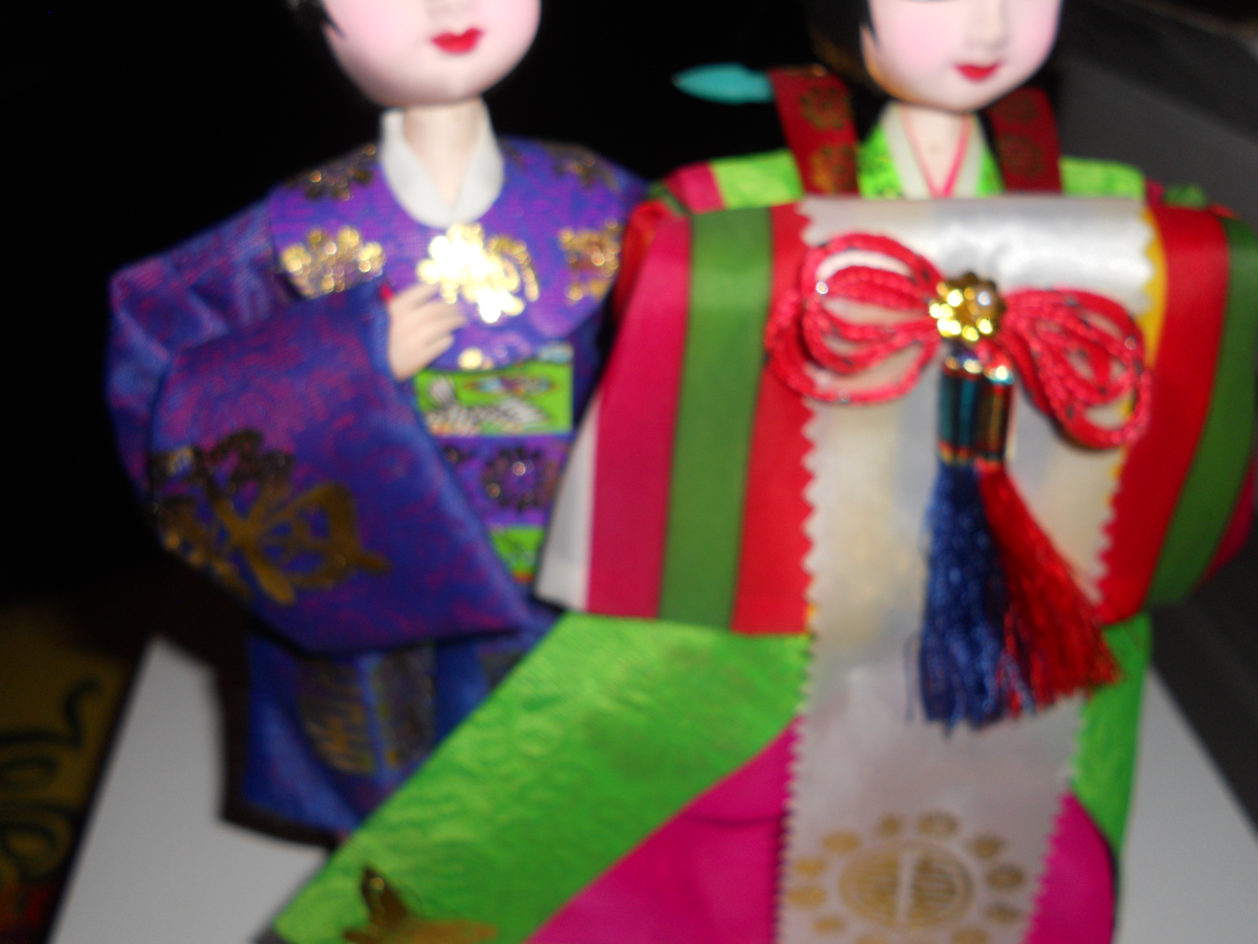 Oriental Doll Pair on Stand 10 inch