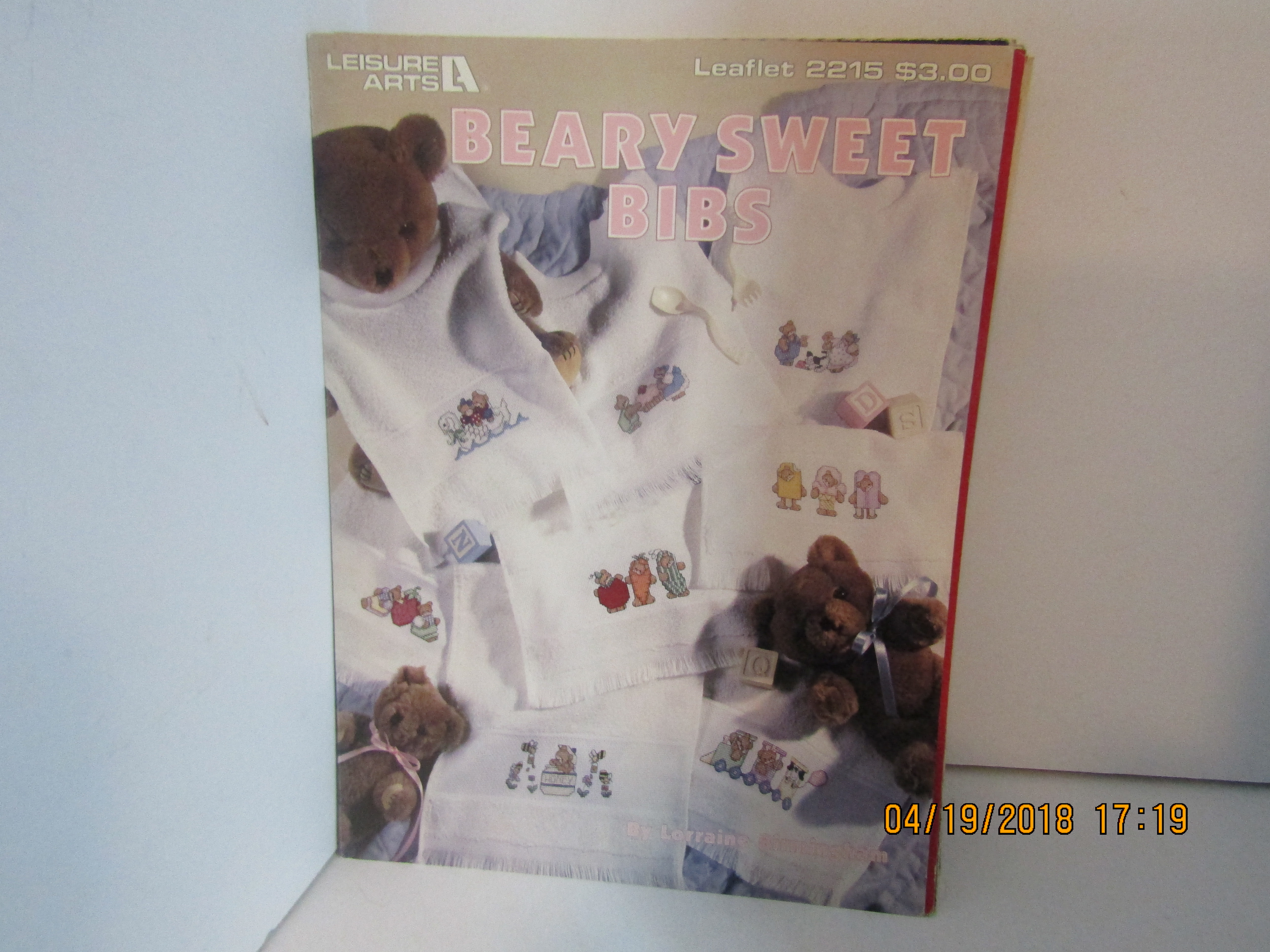 Leisure Arts Cross Stitch  Beary Sweet Bibs  #2215