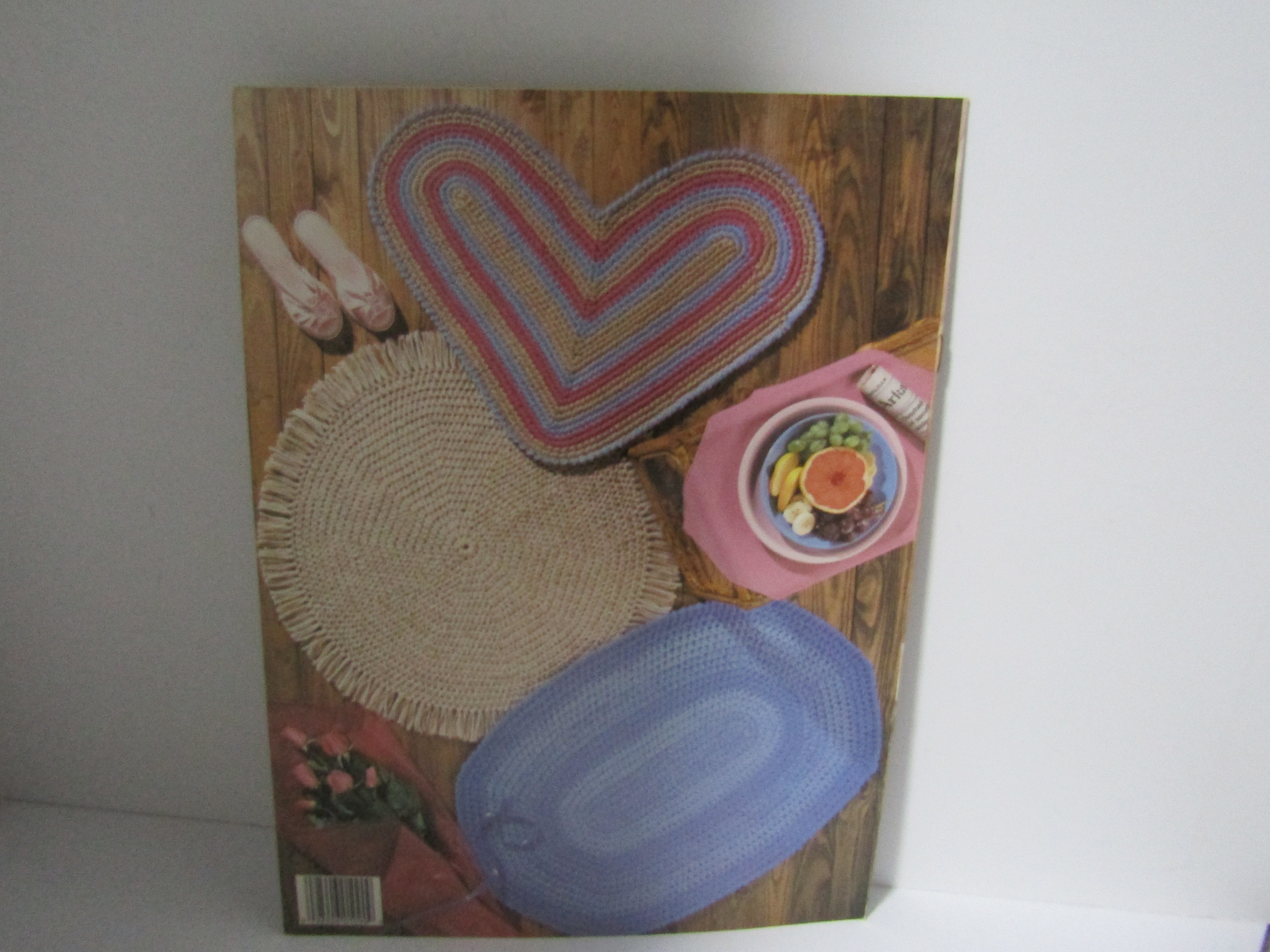 Leisure Arts Quick Crochet Throw Rugs  #1090