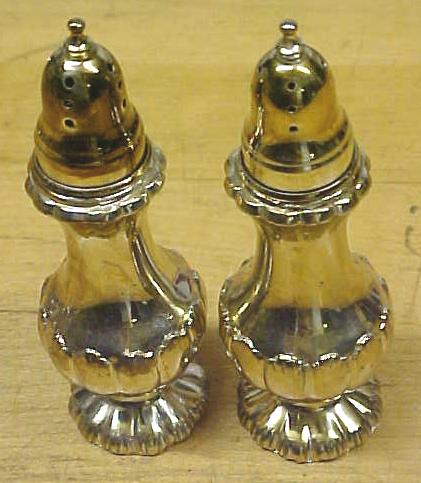 Salt & Pepper Shakers Screw Cap Tops