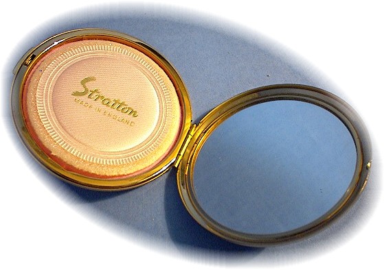 Compact Stratton Vintage Boxed Powder