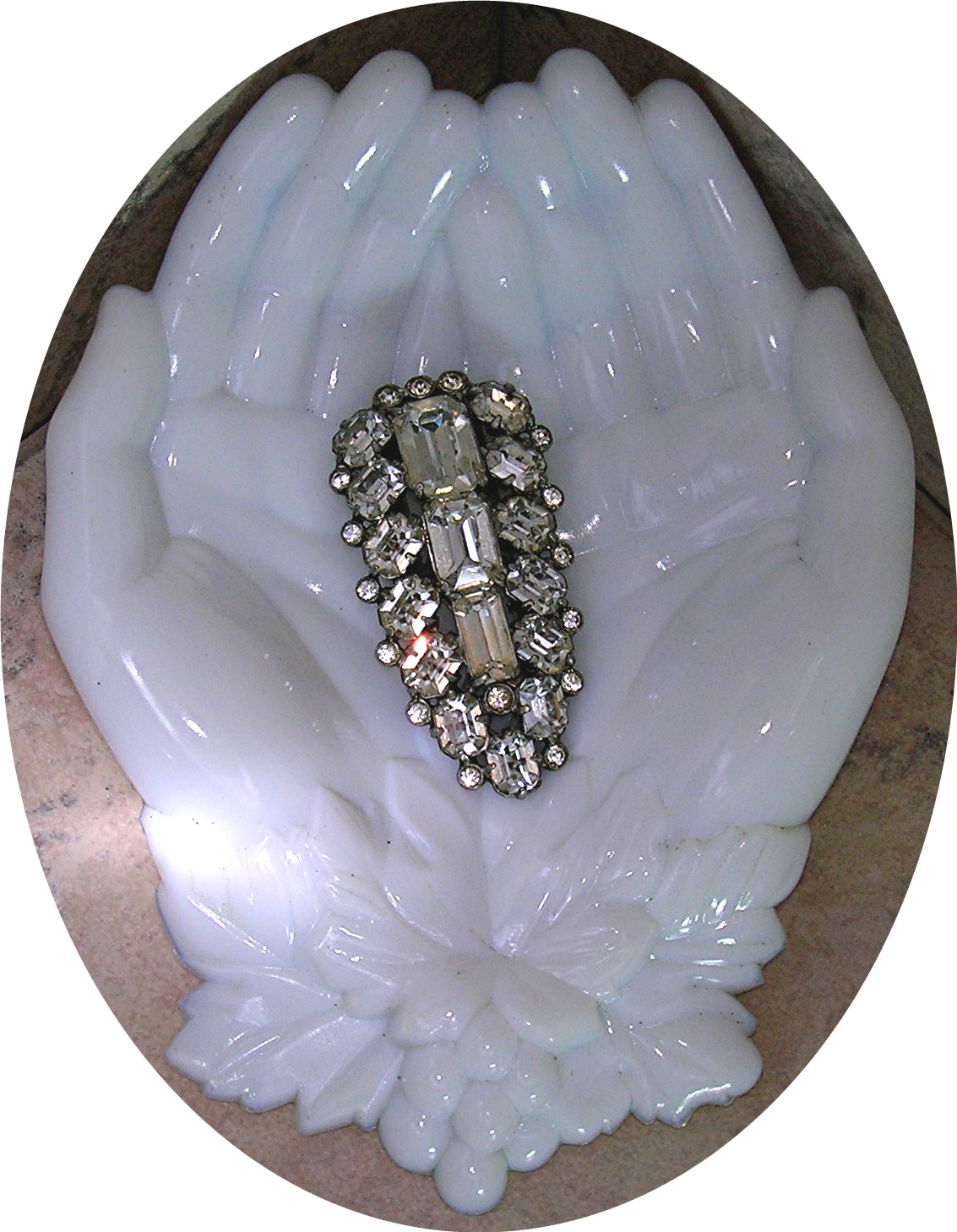 Eisenberg Ice ORIGINAL Dress Clip.