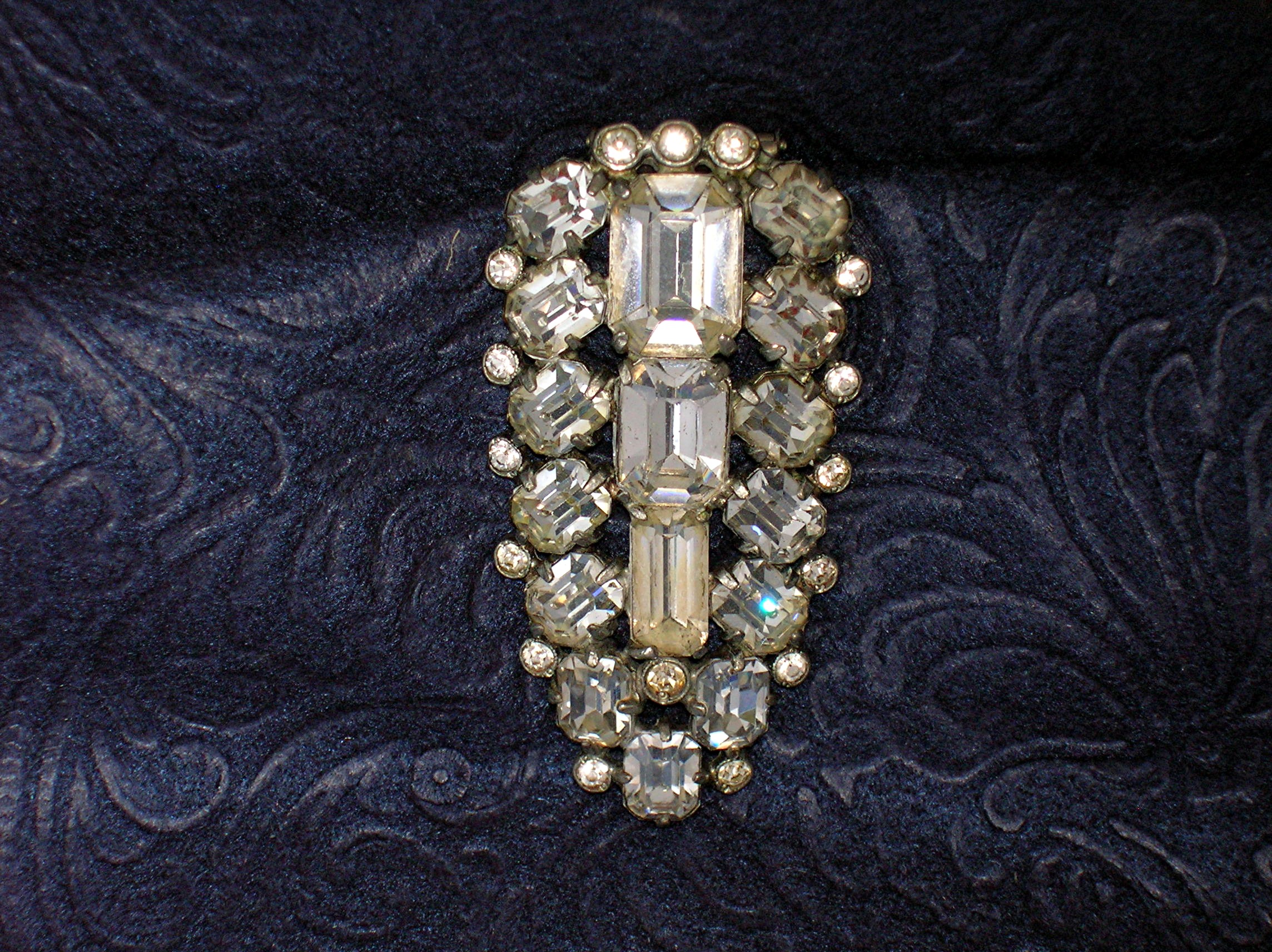 Eisenberg Ice ORIGINAL Dress Clip.