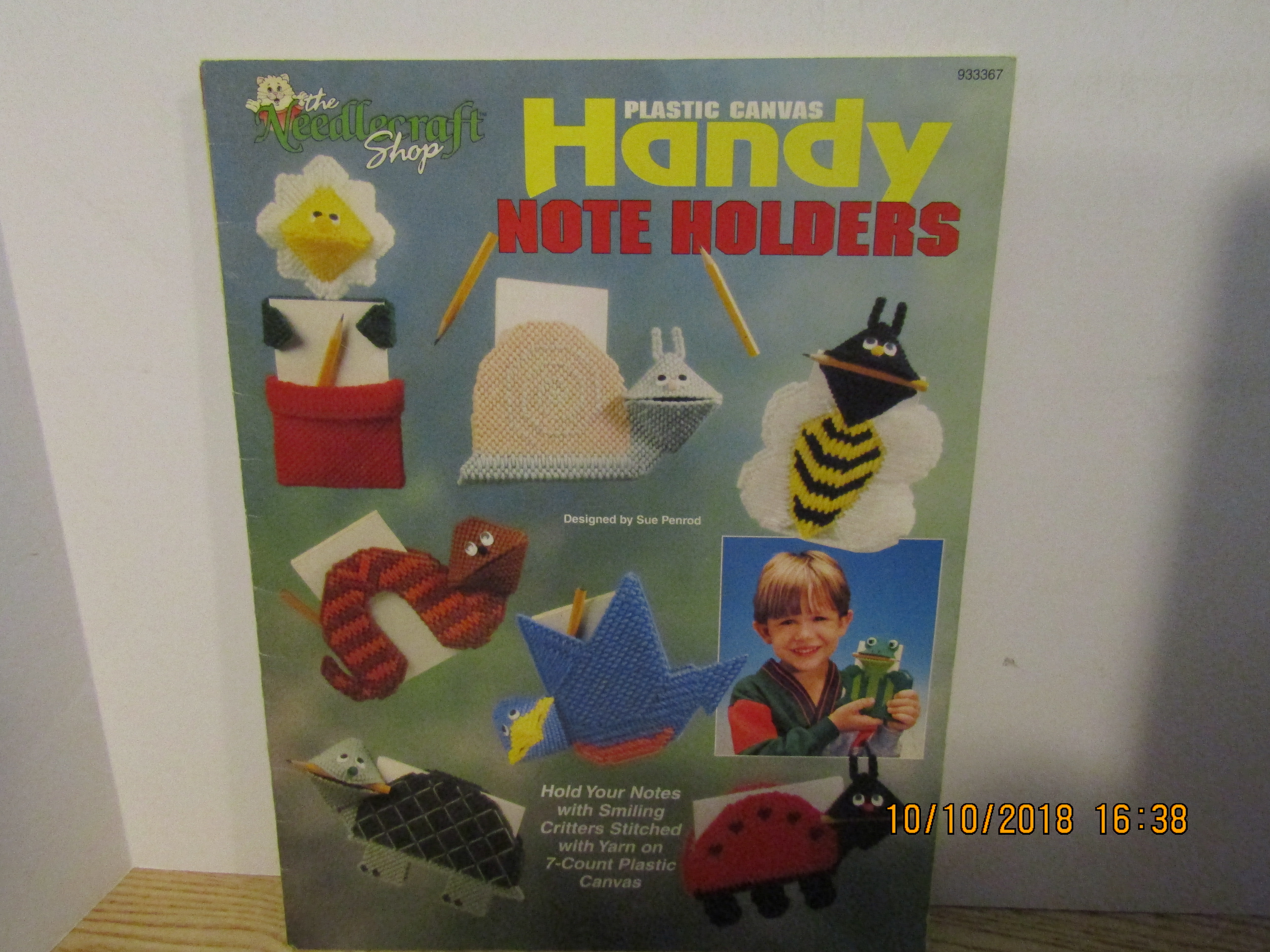 Needlecraft Shop Plastic Canvas Note Holders #933367