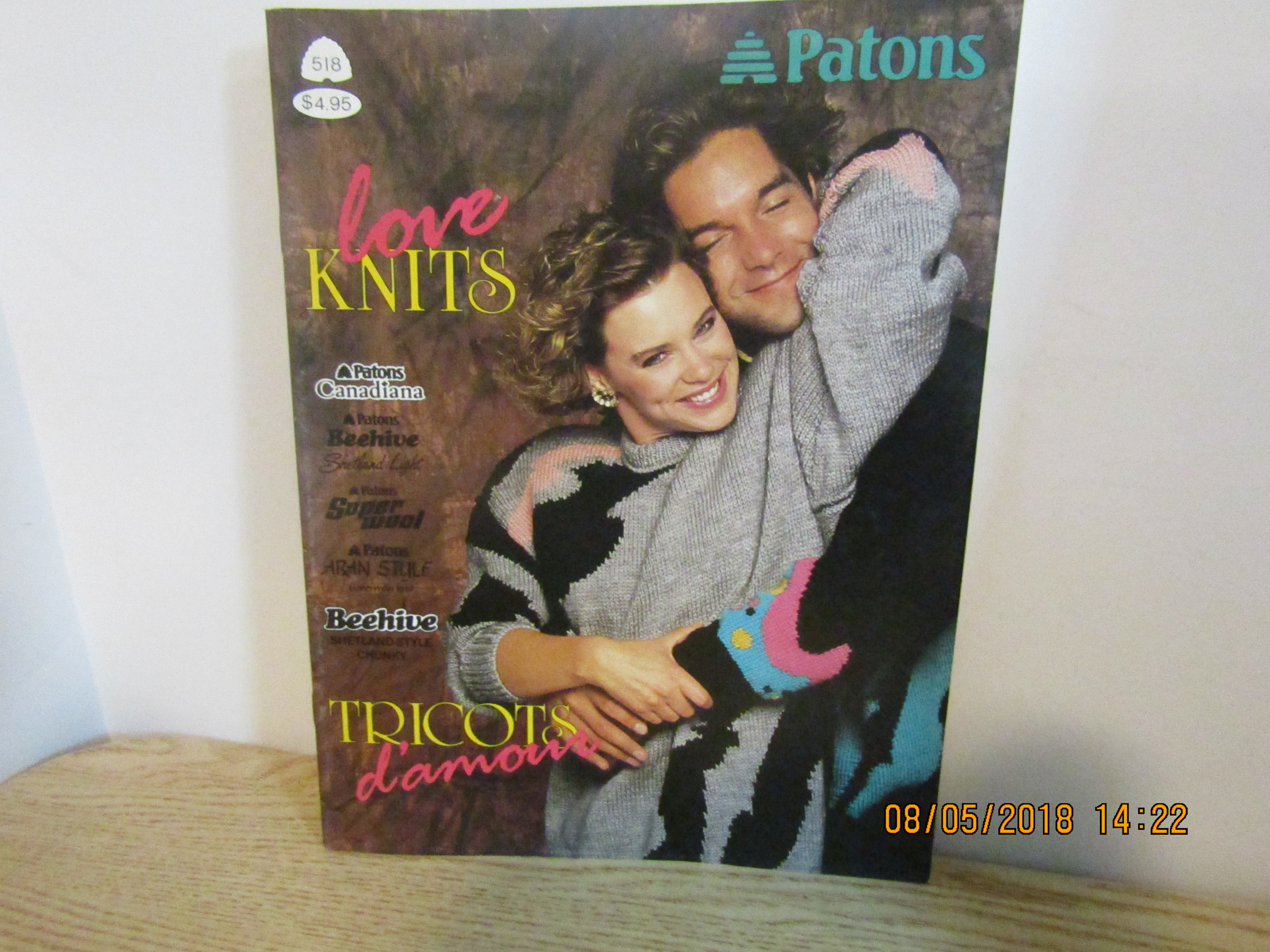 Patons Men & Women's Love Knits Sweaters #518