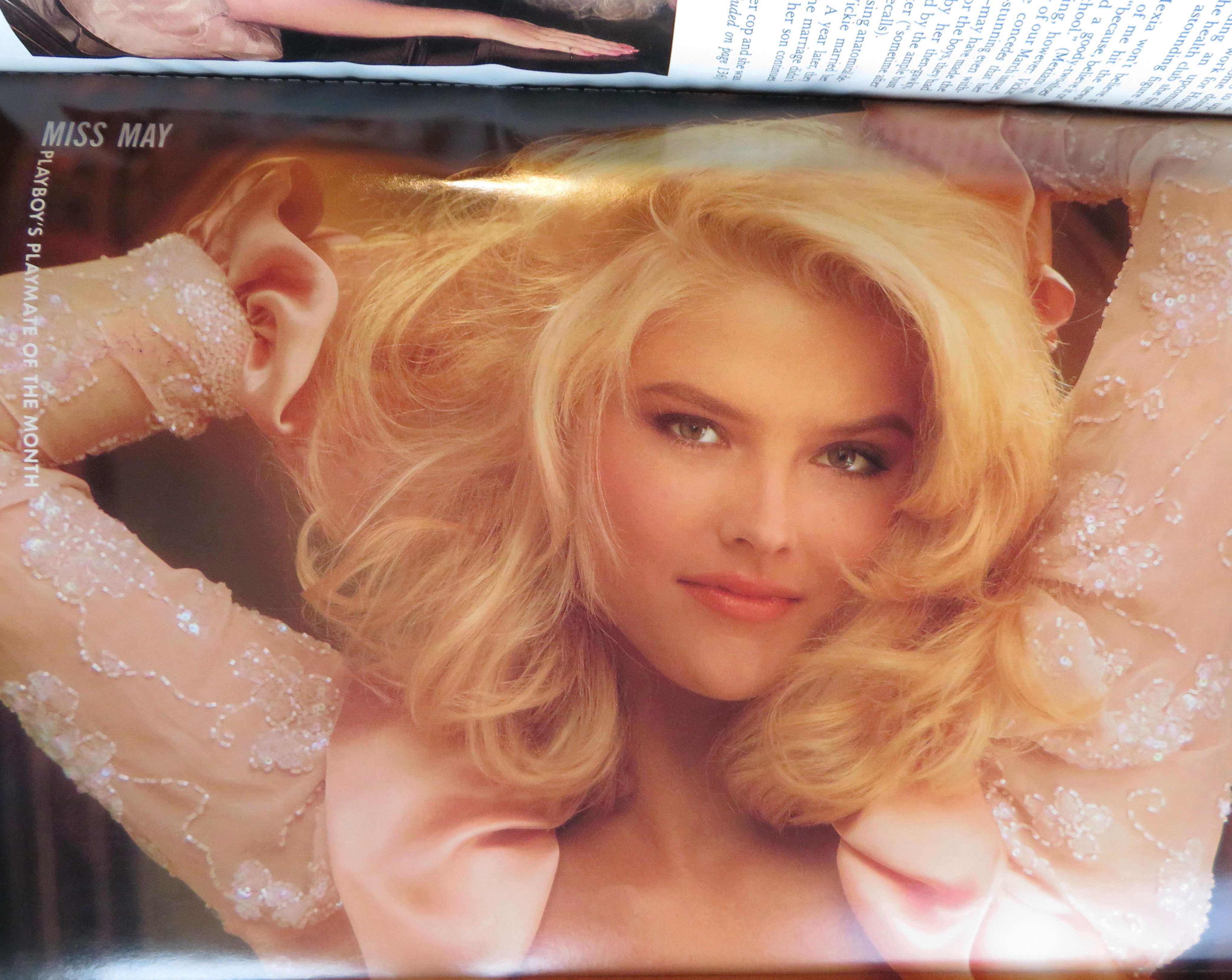 Playboy Magazine May 1992 Vickie Smith