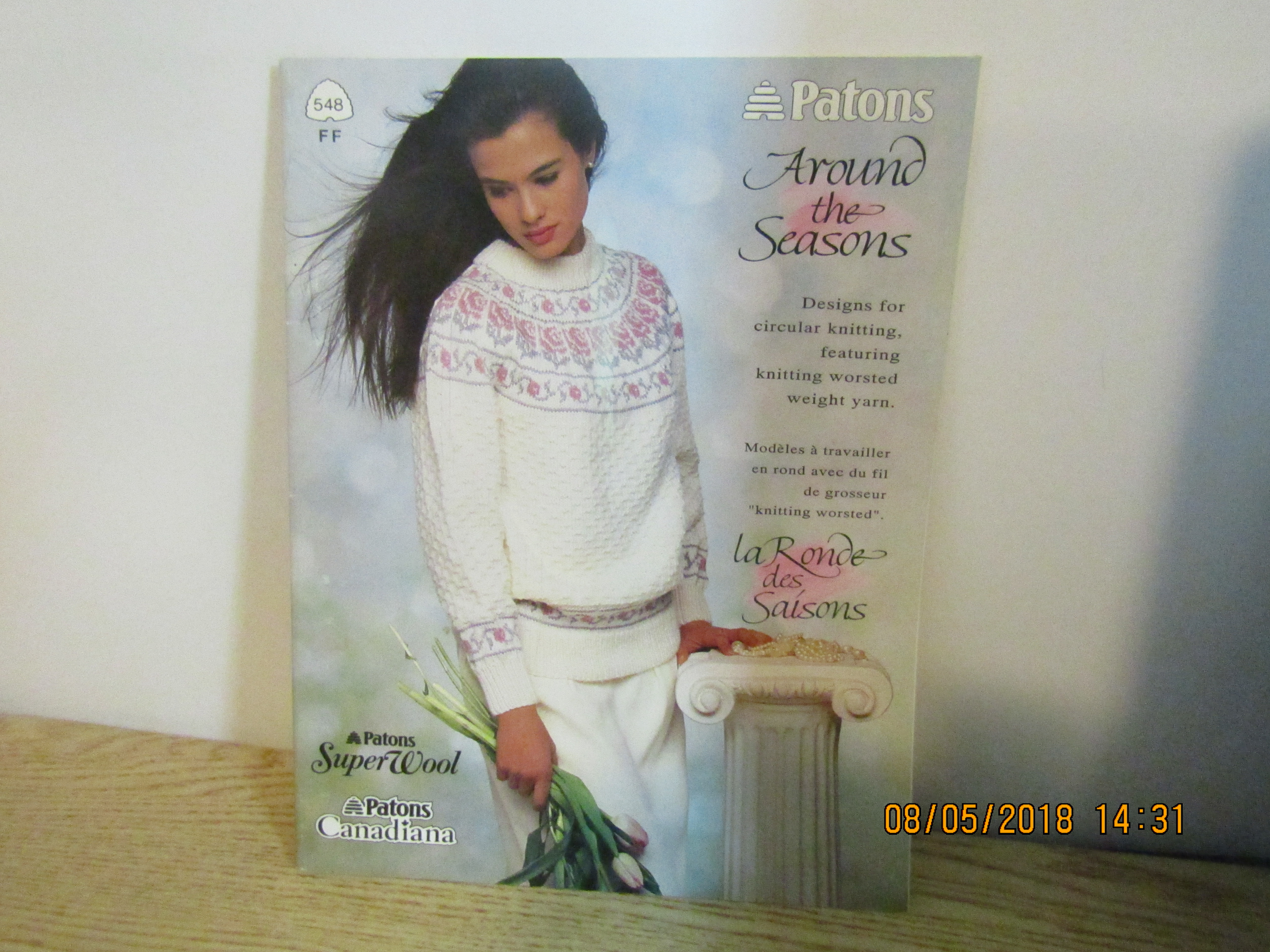 Patons Men's Women's Sweaters Around The Season #548