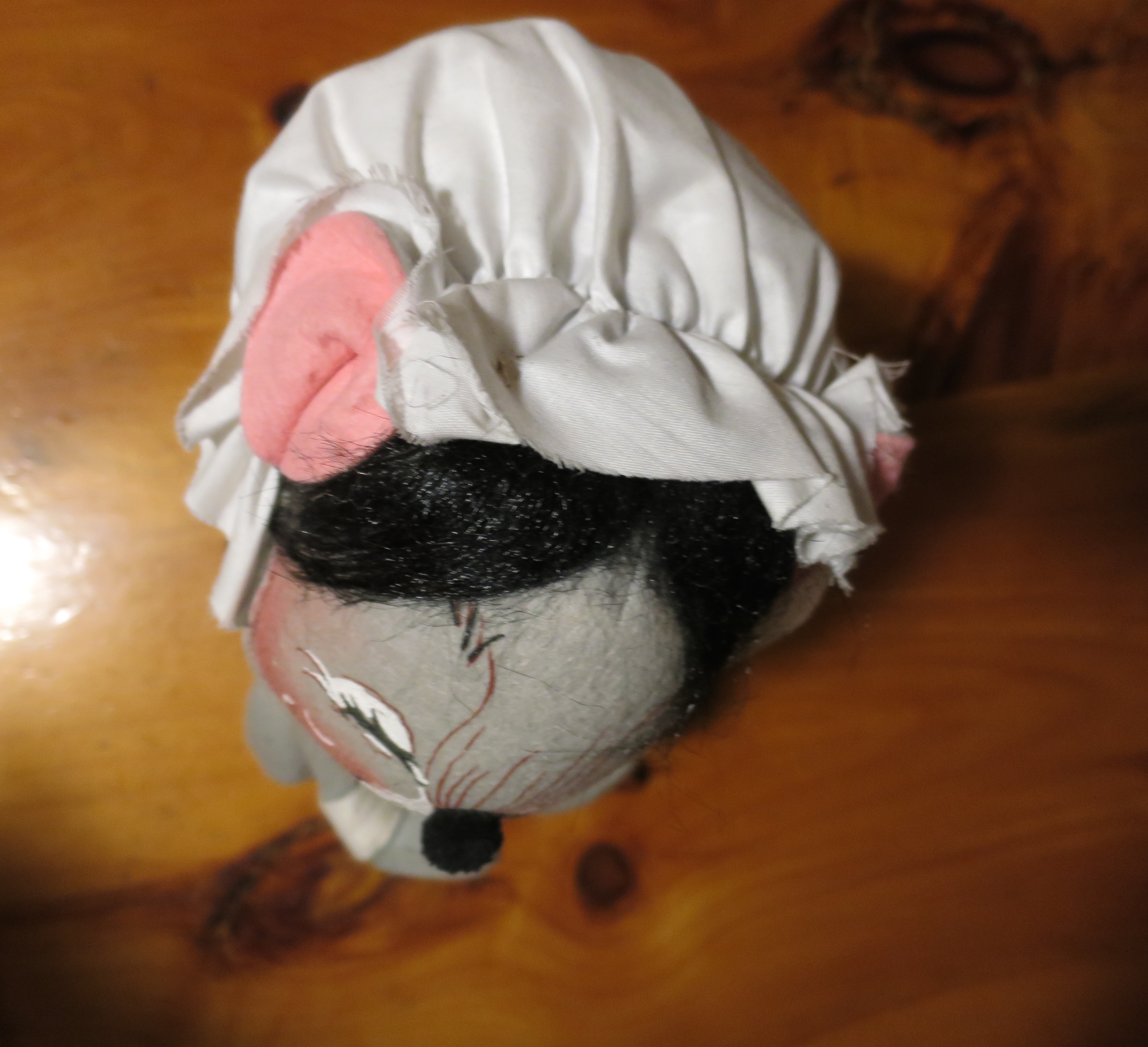 Annalee Large Pilgrim Mouse Girl 15 inch 1964 1981