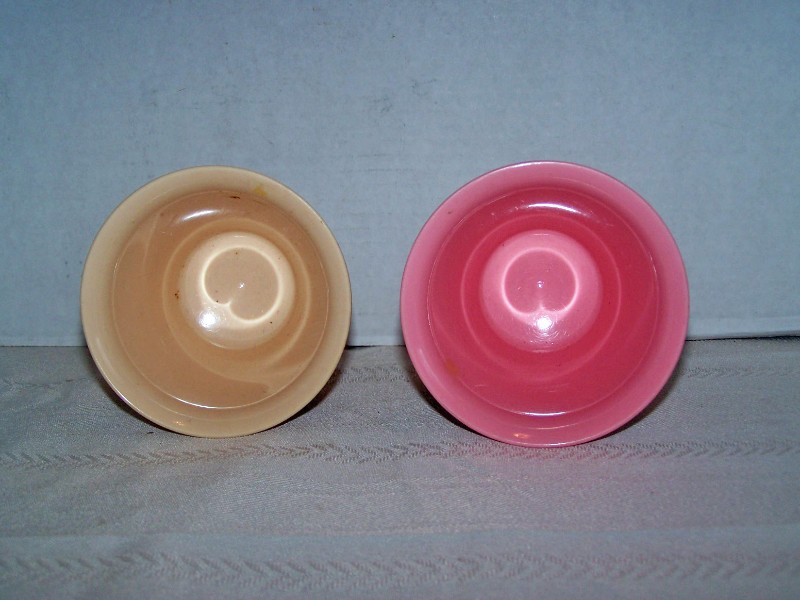 THERMAL WARE STRAW WEAVE 6 FOOTED SHERBETS