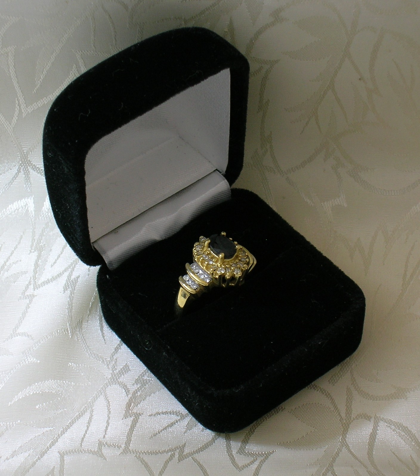 Ring 14K Yellow Gold 1ct Diamond 1ct Sapphire