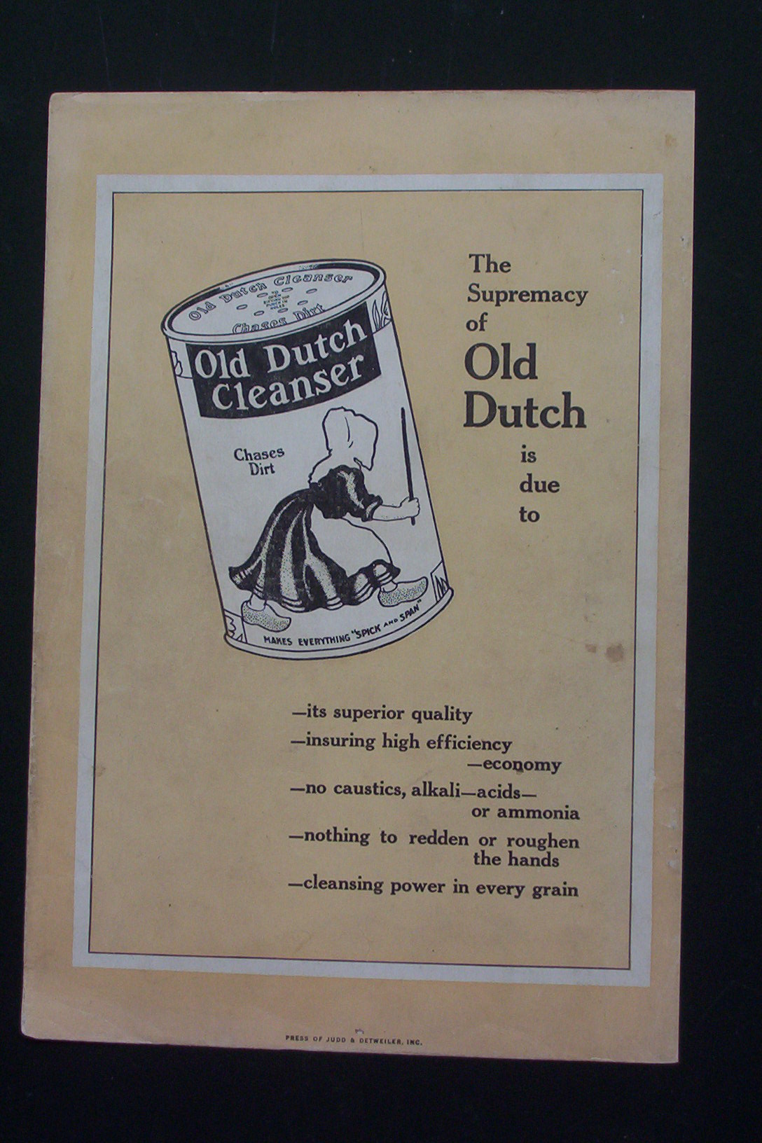 1916 Old Dutch Cleanser With a Can of Cleanser