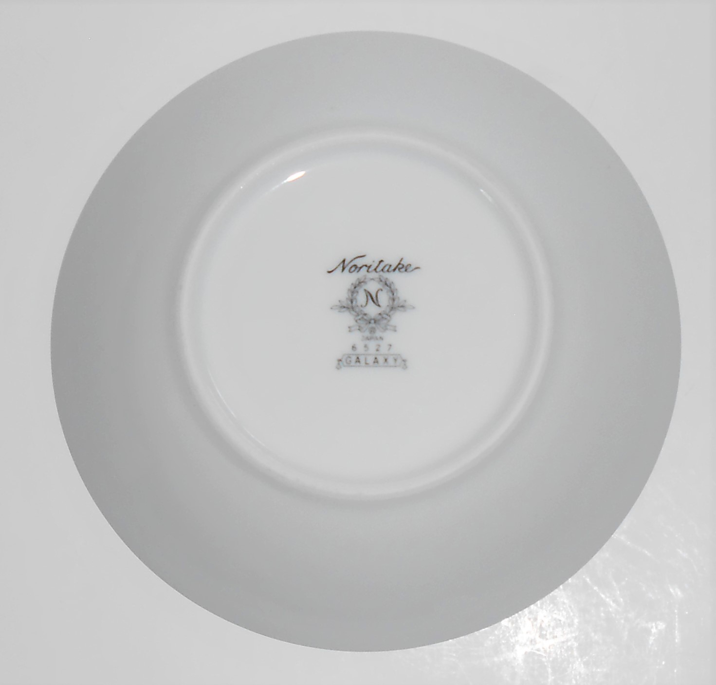 Noritake Porcelain China 6527 Galaxy Platinum Fruit B