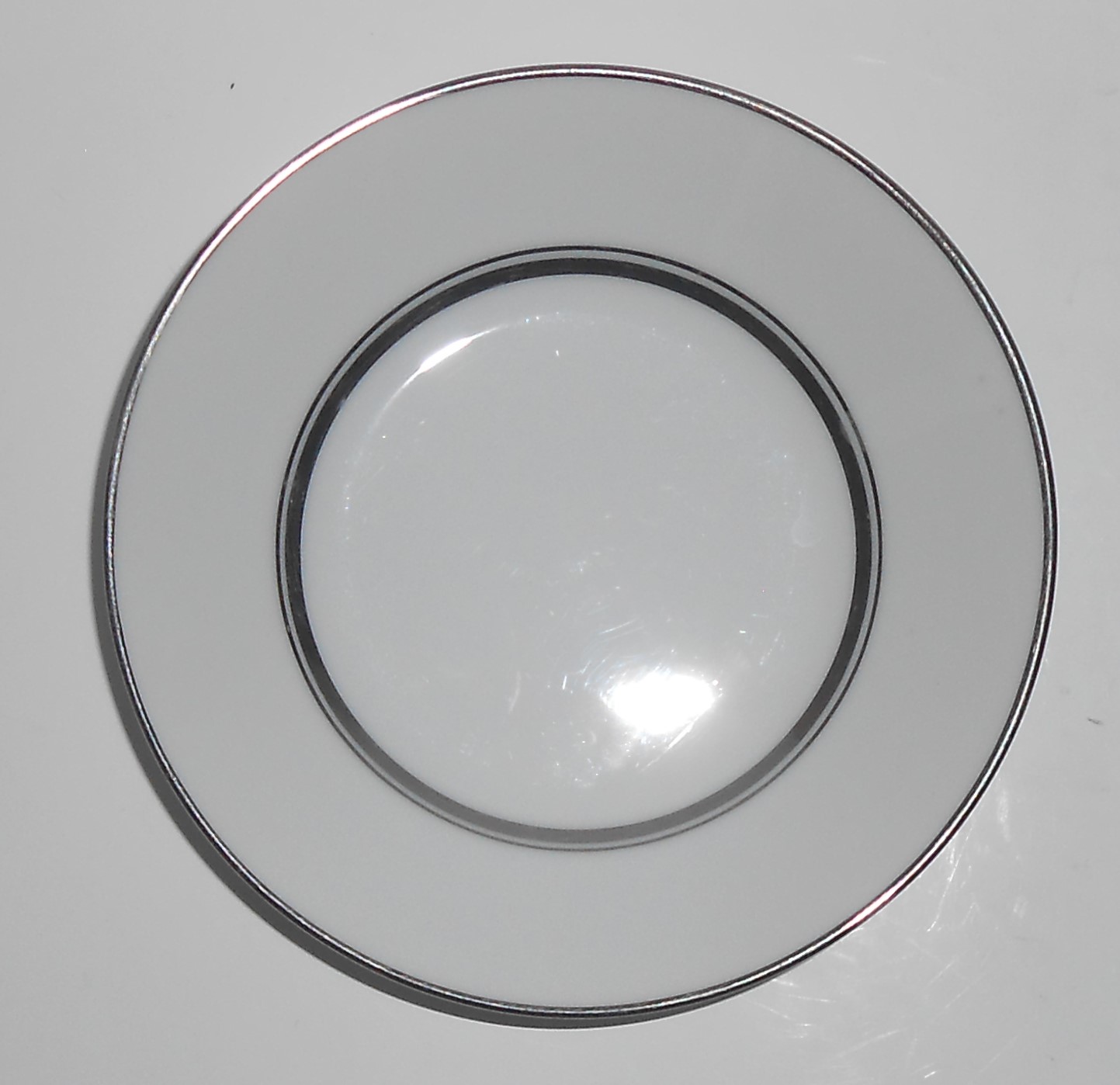 Noritake Porcelain China 6527 Galaxy Platinum Fruit B