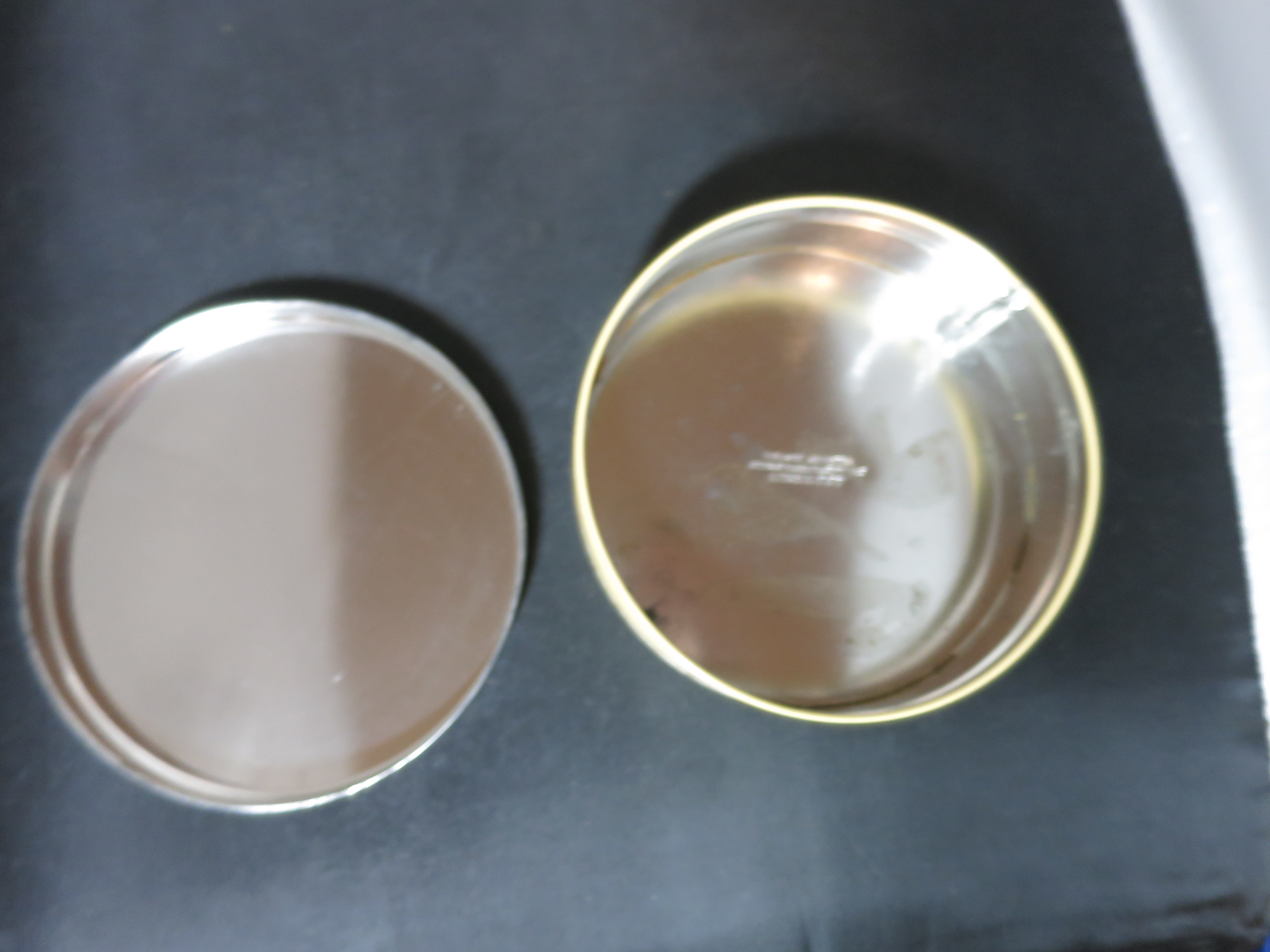 Wangs International Tin Girl with Bonnet USA Raeburn