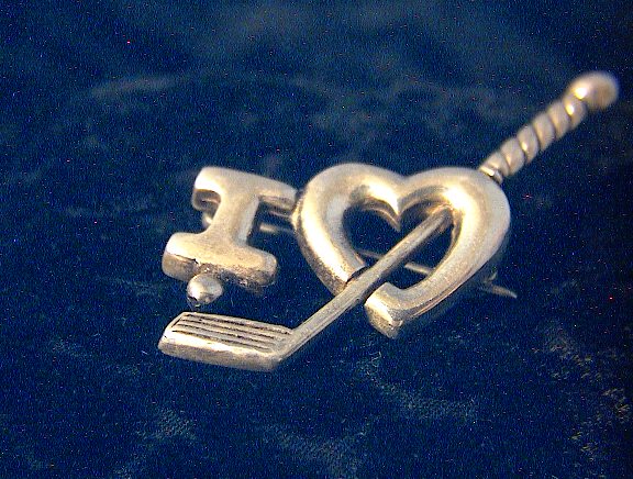 'I love golf' pin, brooch