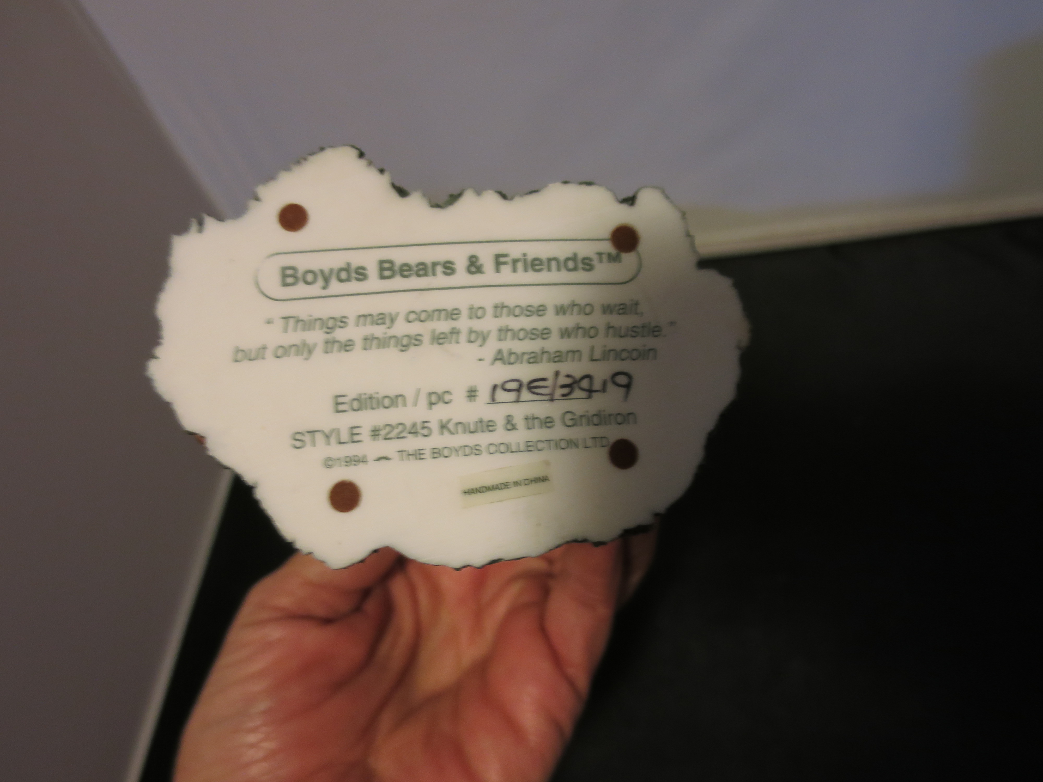 Boyd's Bears and Friends Knute and the Gridiron