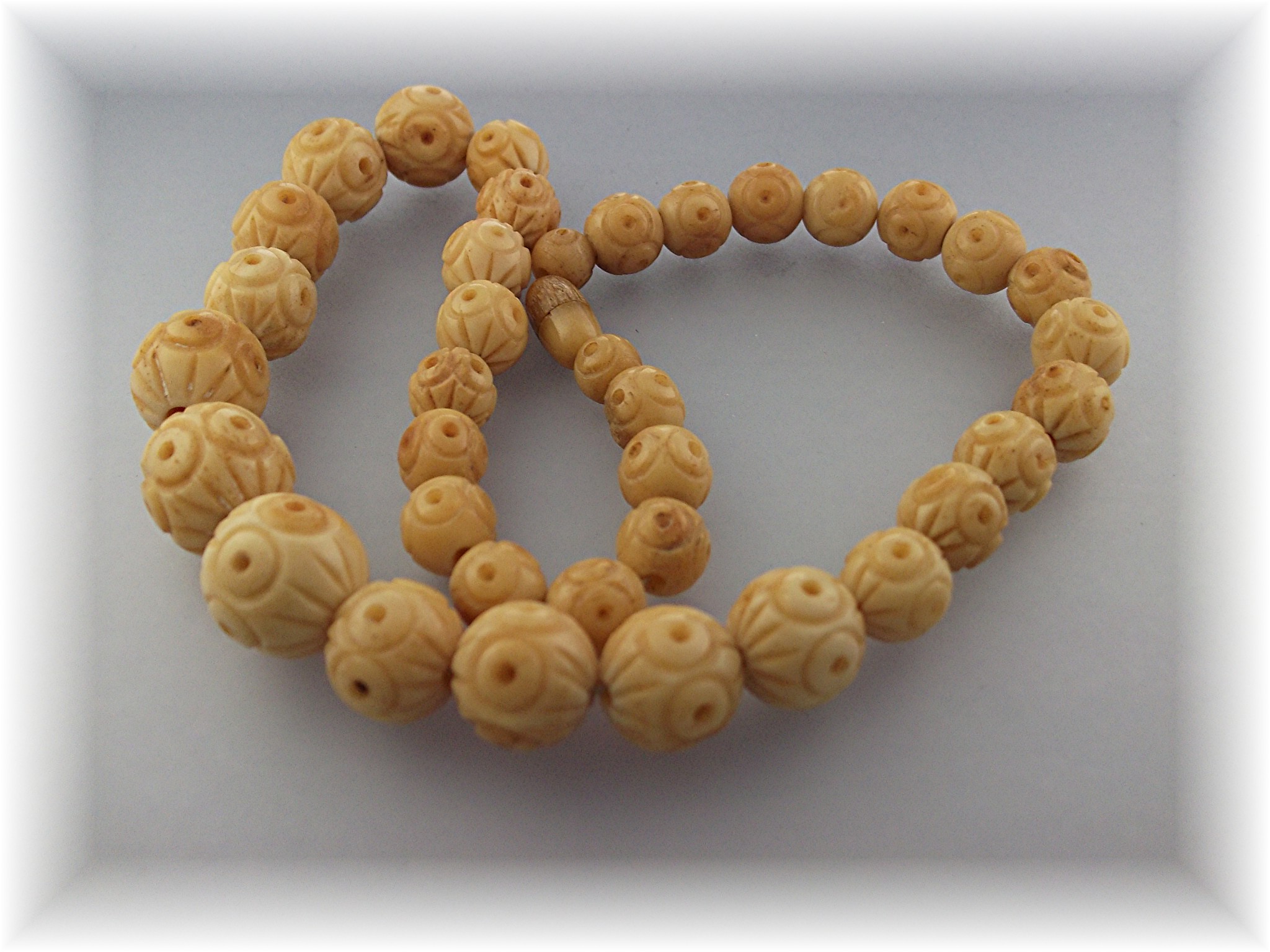 Necklace Cream Carved Stone/Jade Barrel Clasp.