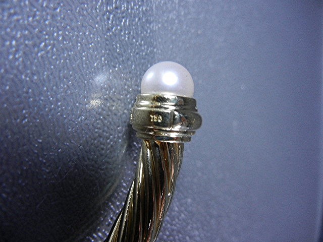 David  Yurman 18K Gold and Pearl Cuff