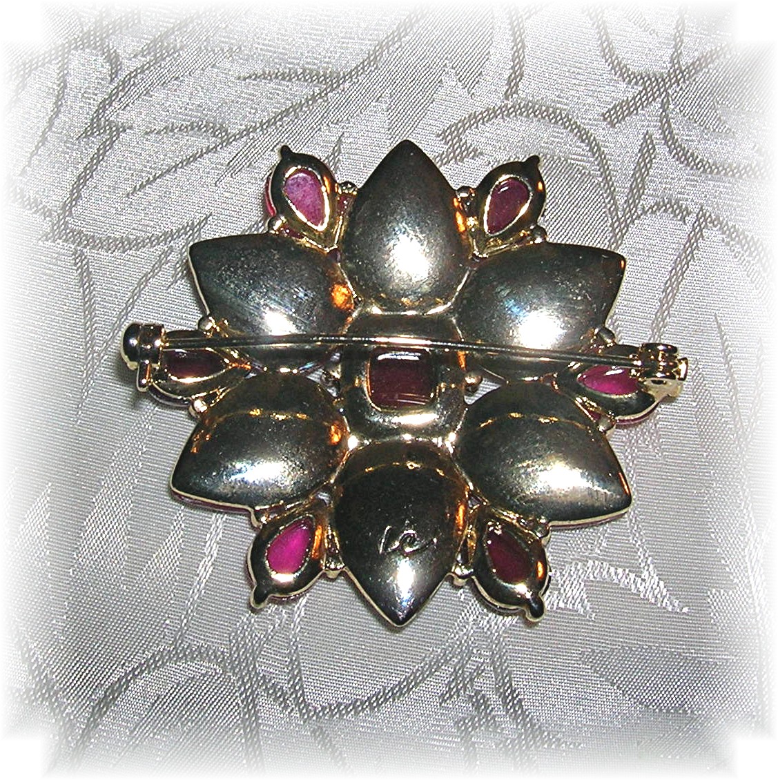 Plastic Lucite Pink Red Flower brooch