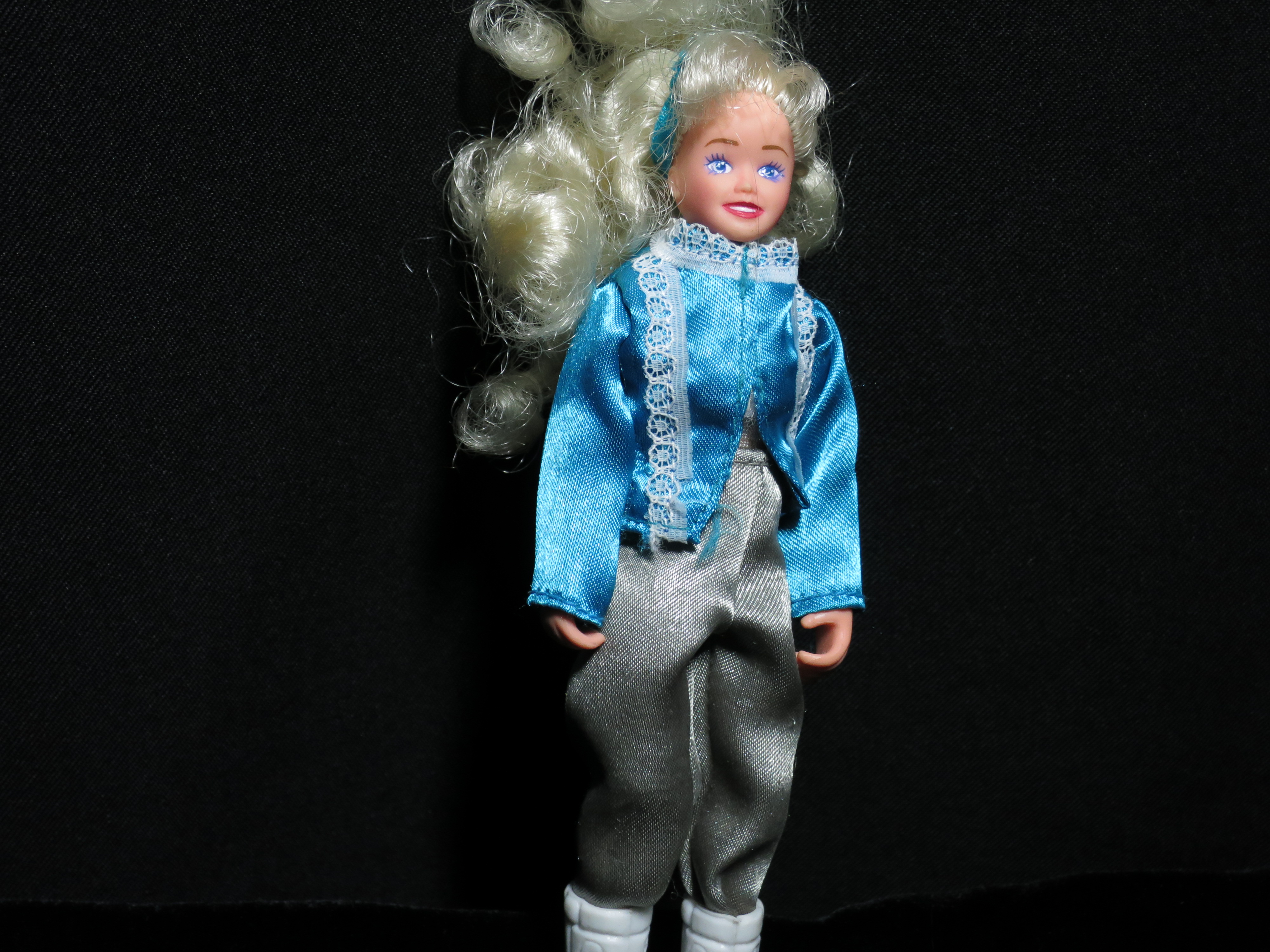 Breyer Horse Riding Doll Blonde Hair Blue Eyes
