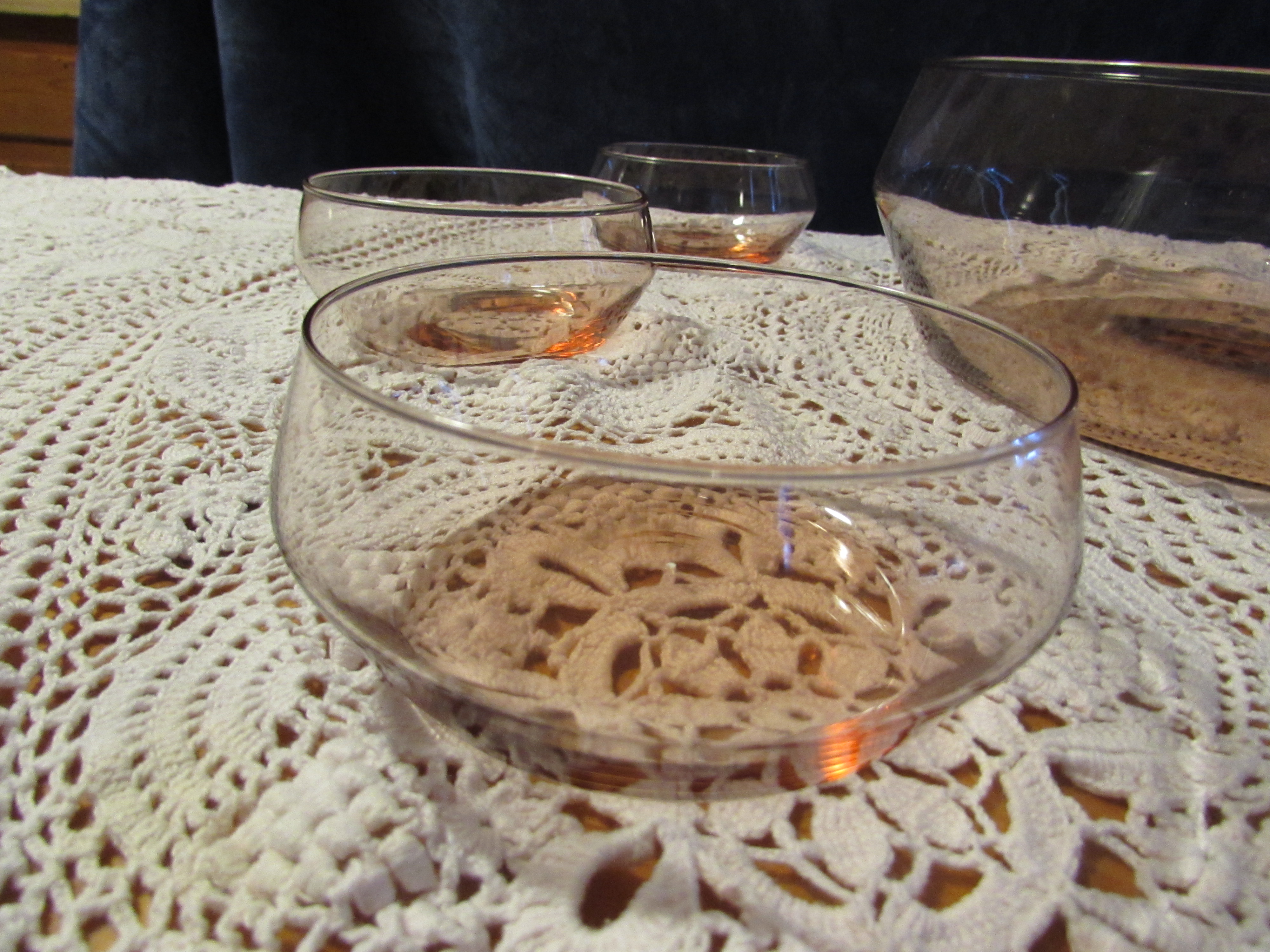 Pink Blown Glass Salad Bowl 7 Piece Set