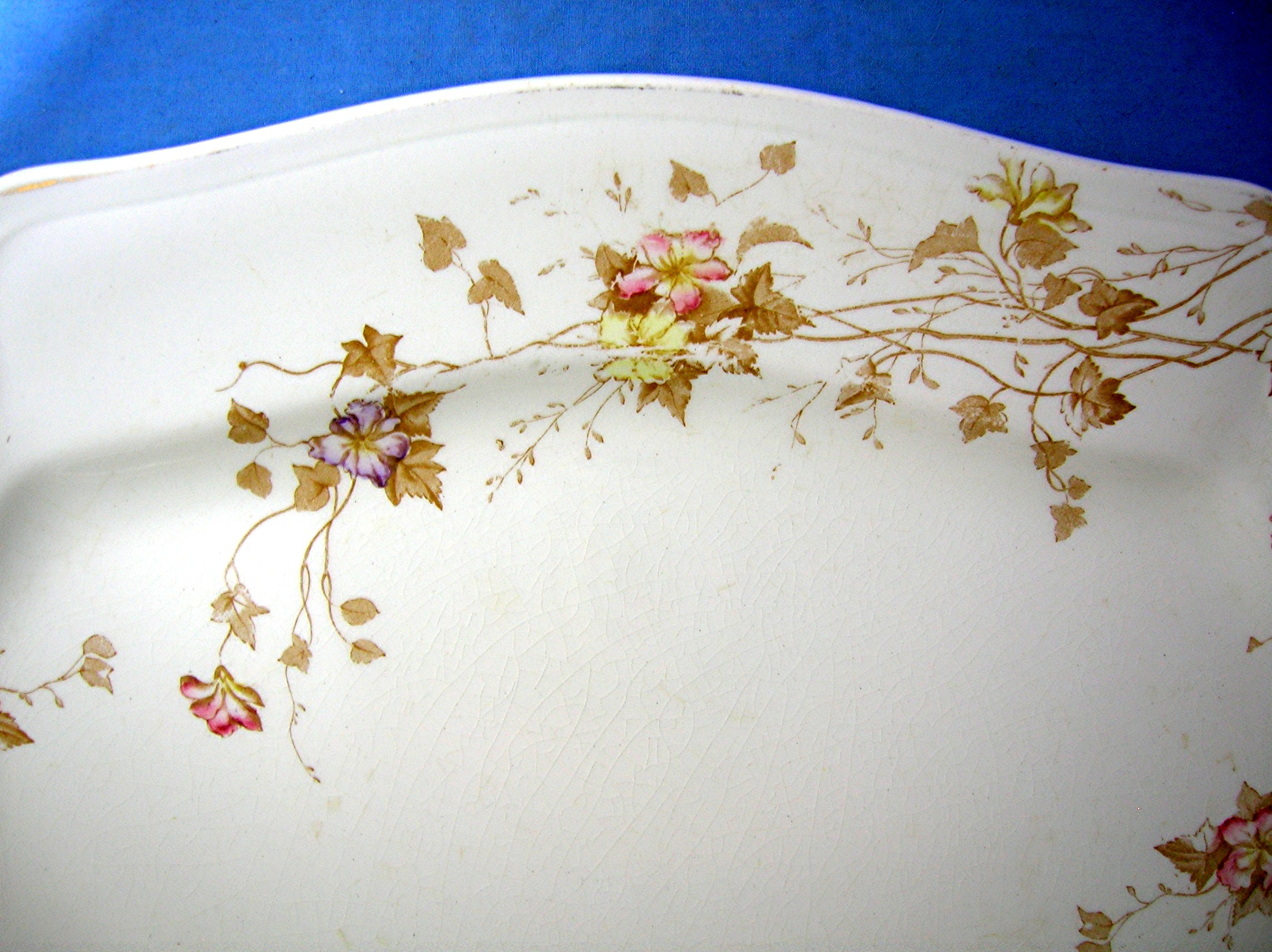 Royal Semi Porcelain  Transfer Ware Johnson Bros Platte