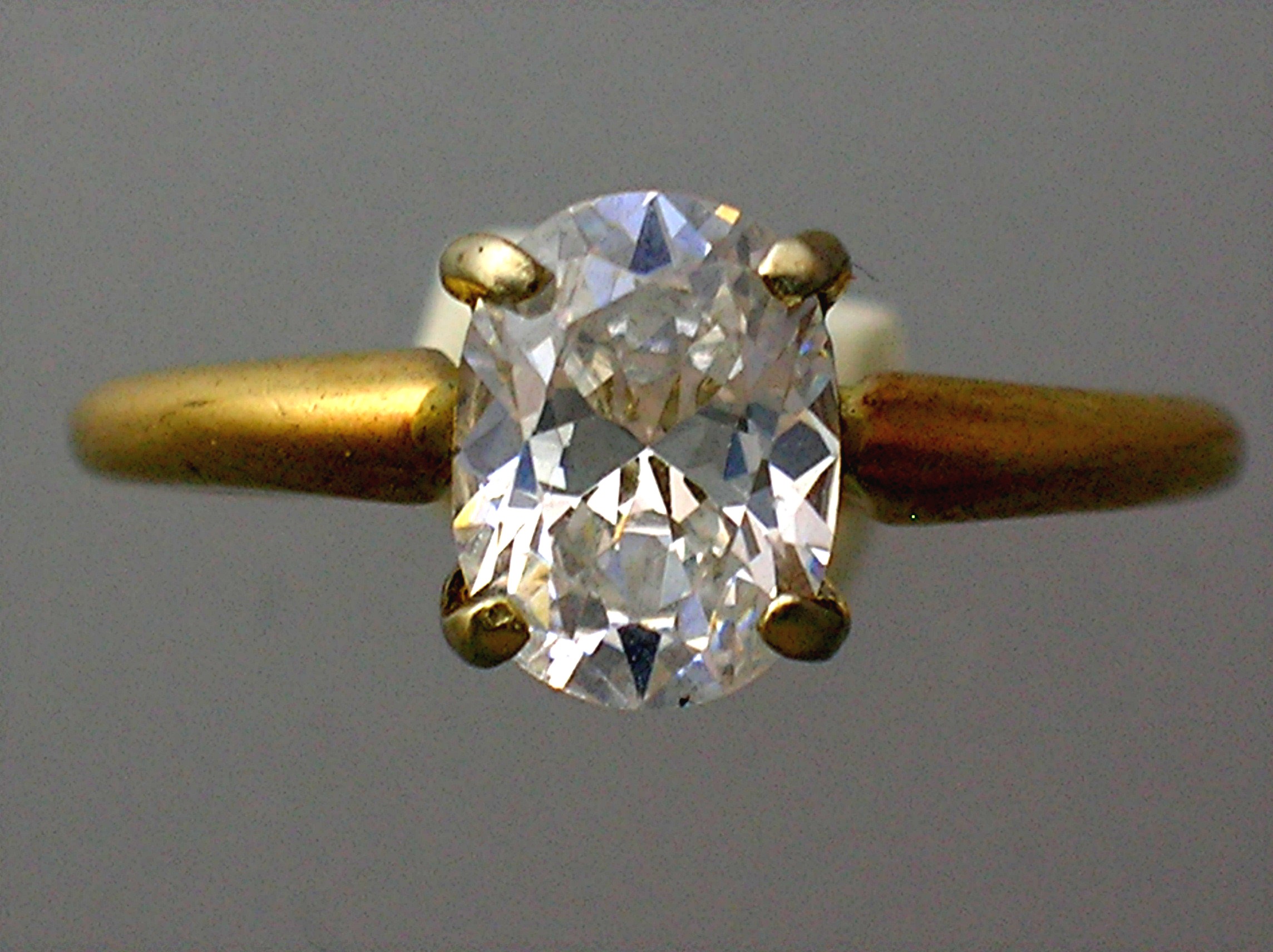 Ring Diamond  1 ct Oval Moissanite14K Yellow Gold