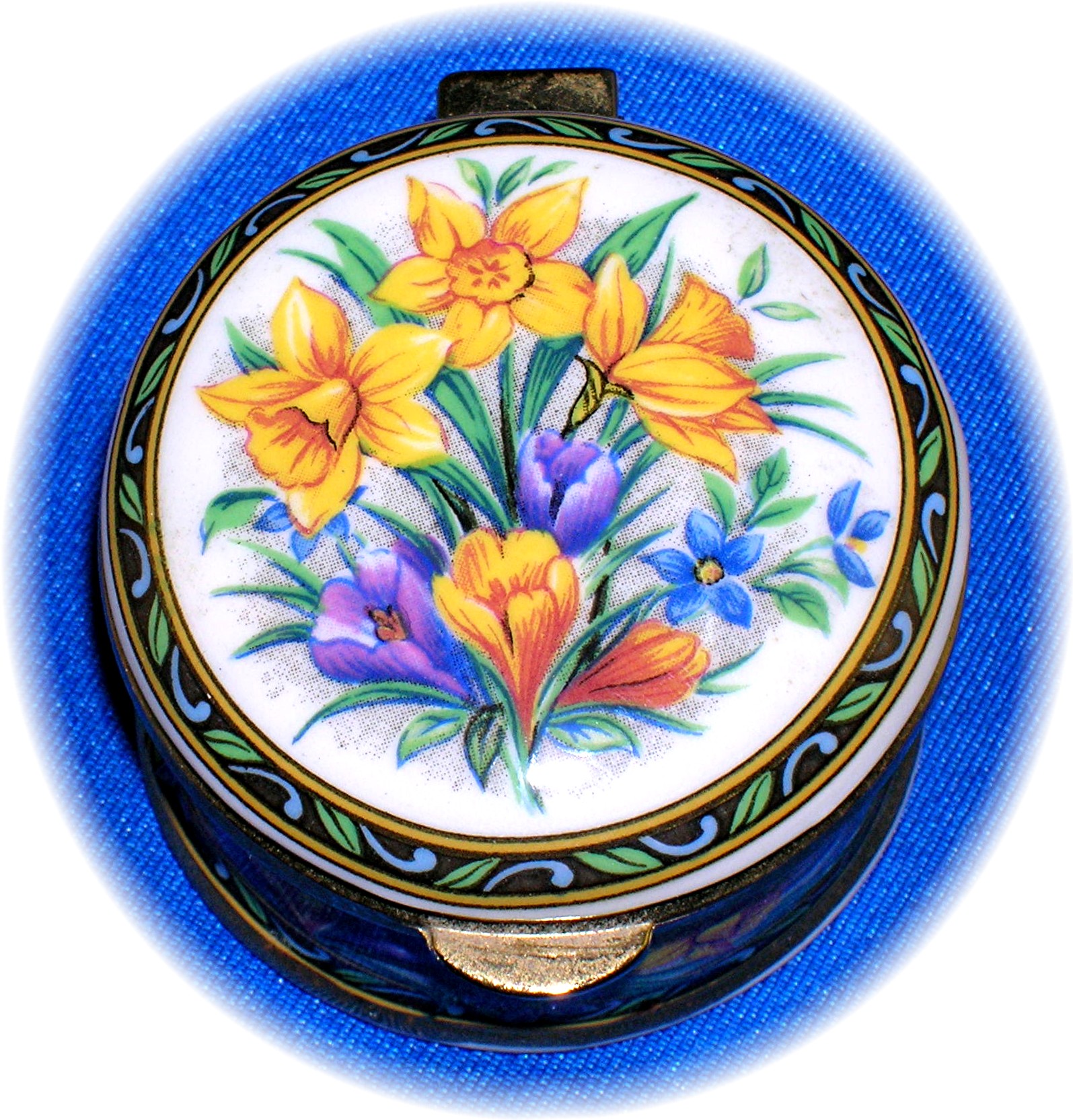 Stafforshire Bone China Small Spring Flowers Box