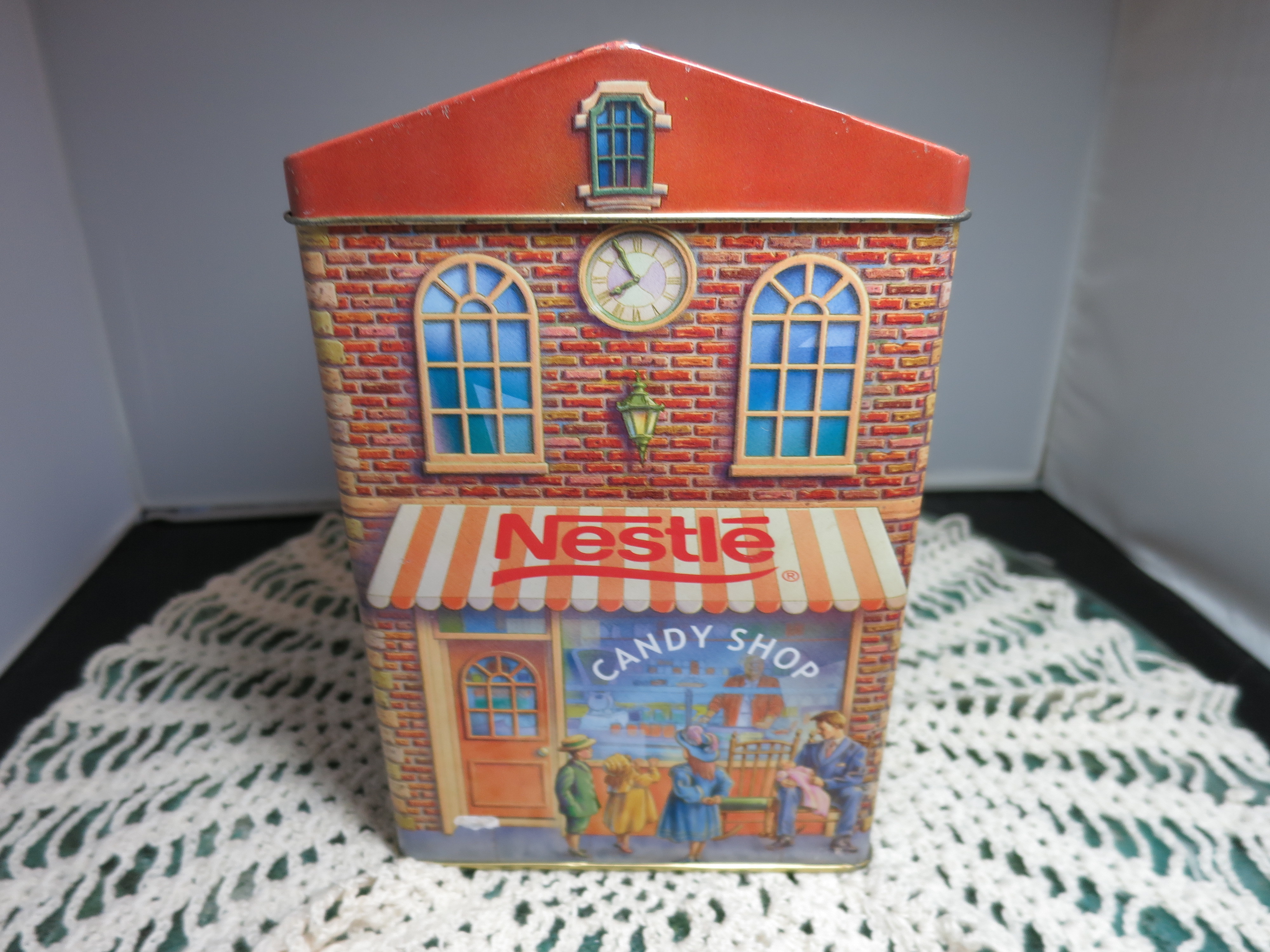 Vintage Nestle Toll House Tin scenic Tin Toll House Bakery