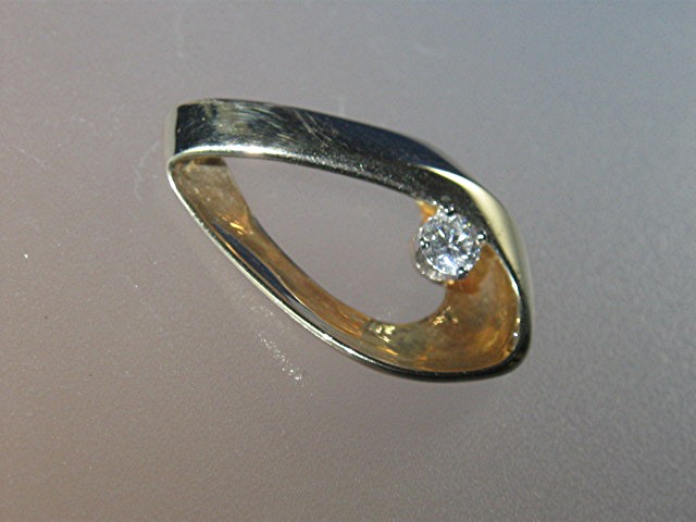 Pendant 14k Gold and 1/4Ct Diamond