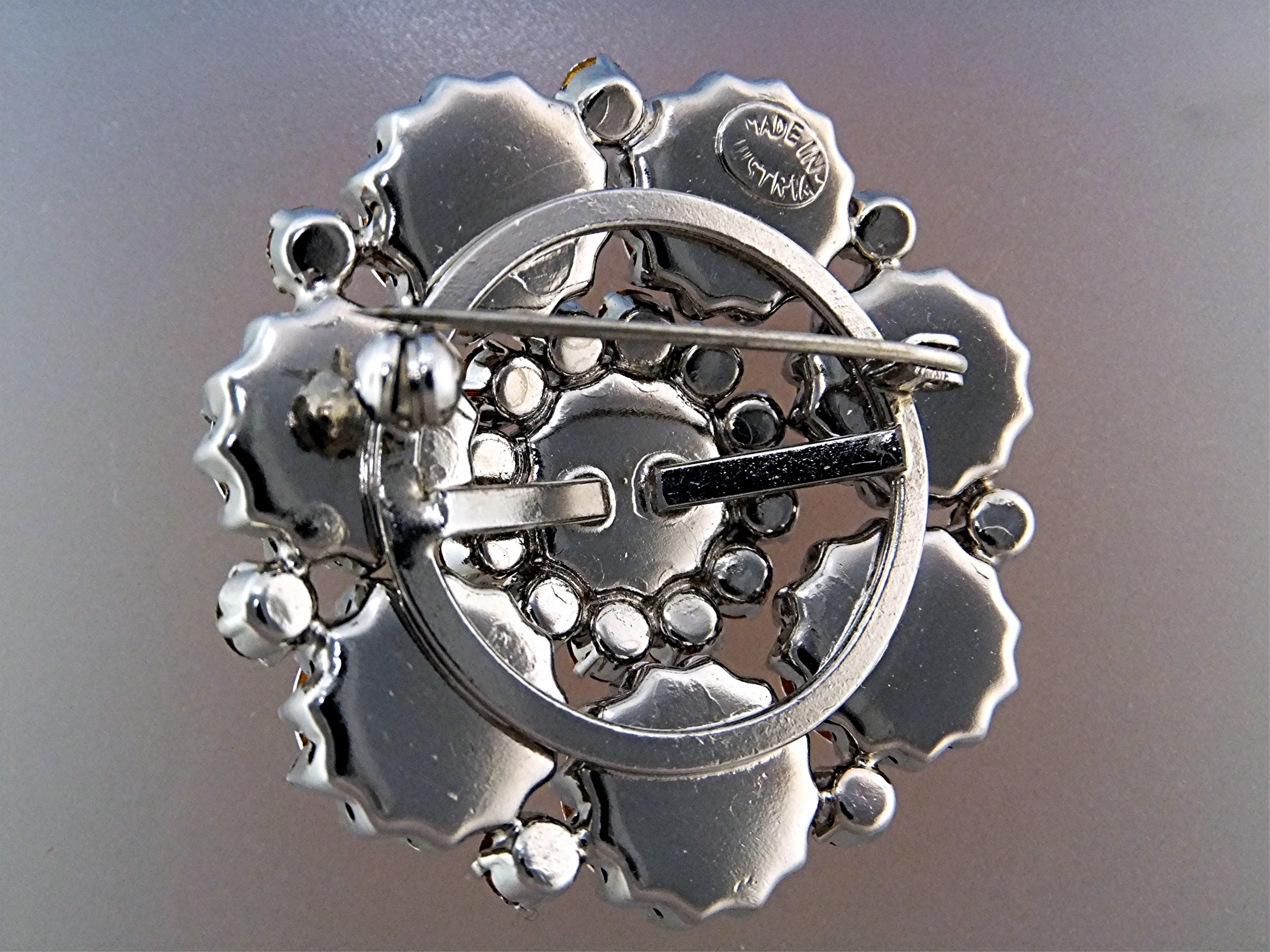 Brooch Gold pink Crystal Flower Made in Austria